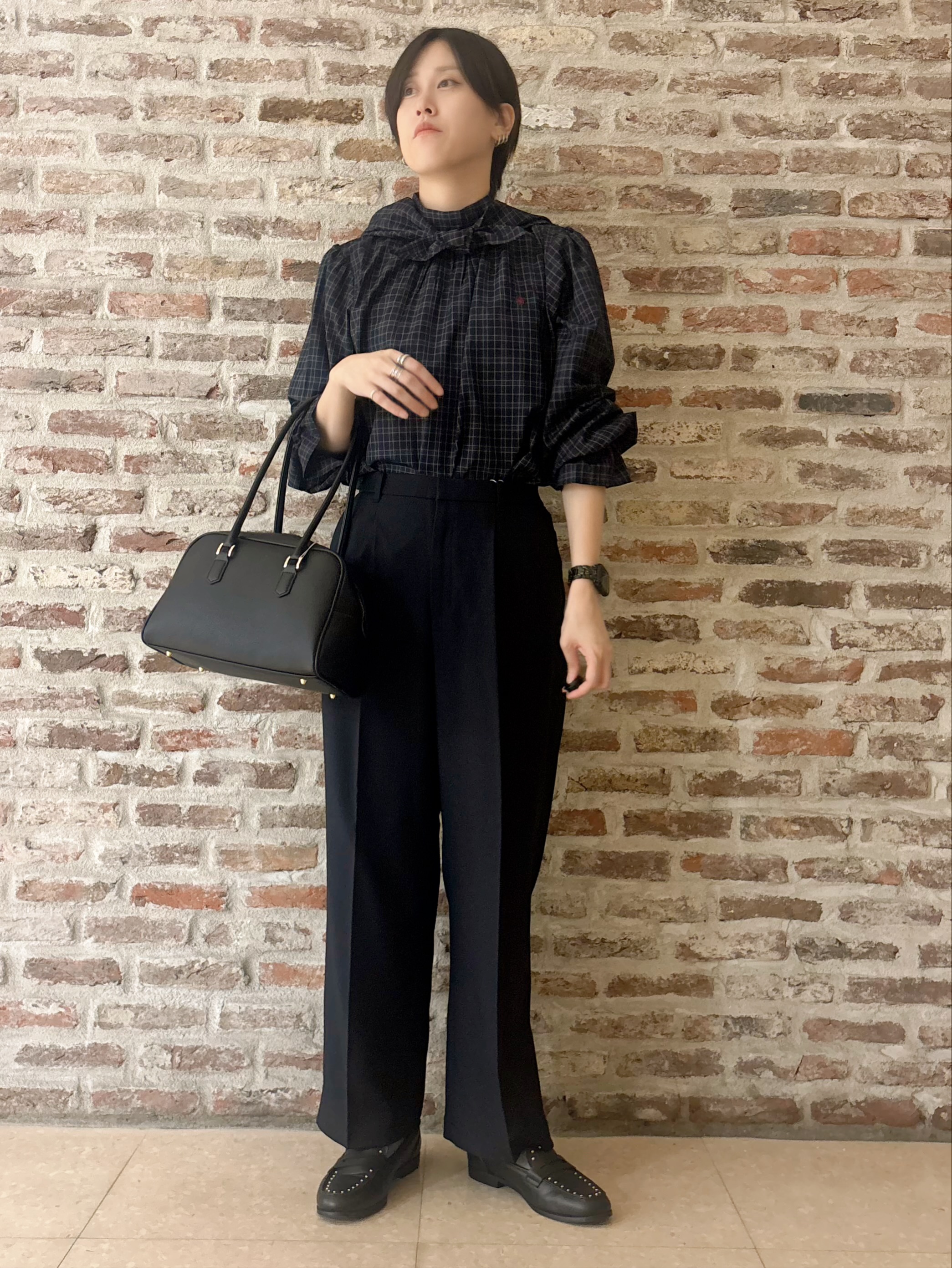 しばさんの「THE SHOP TK｜POLO BCS/チェックスカーフ付きブラウス」を使ったコーディネート