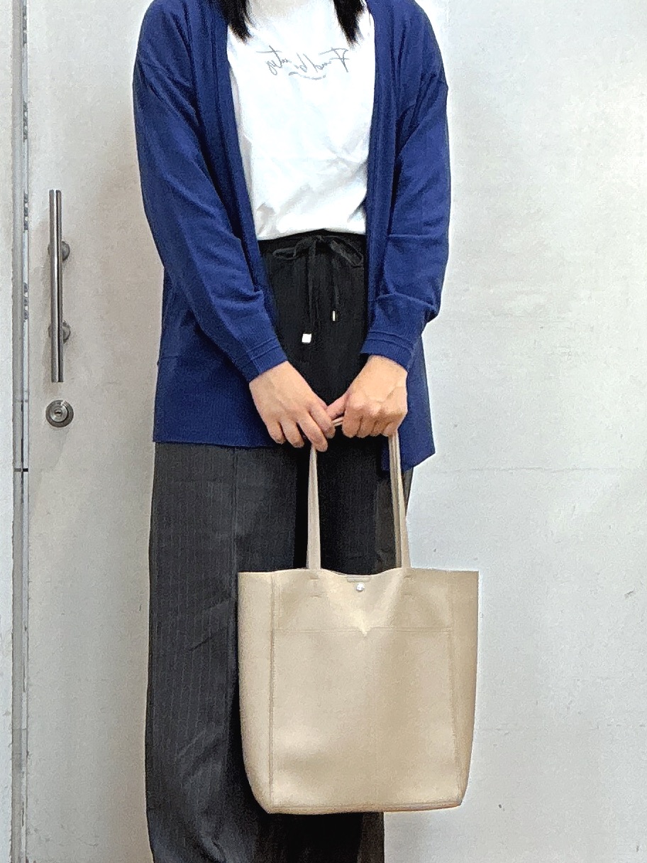 Karinさんの「SHOO･LA･RUE｜ポケット付きトッパーカーディガン」を使ったコーディネート