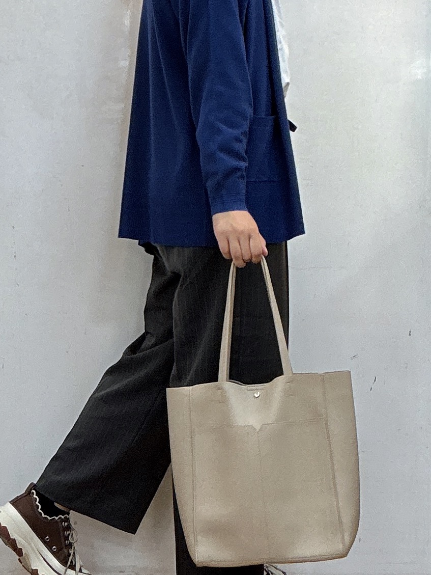 Karinさんの「SHOO･LA･RUE｜ポケット付きトッパーカーディガン」を使ったコーディネート