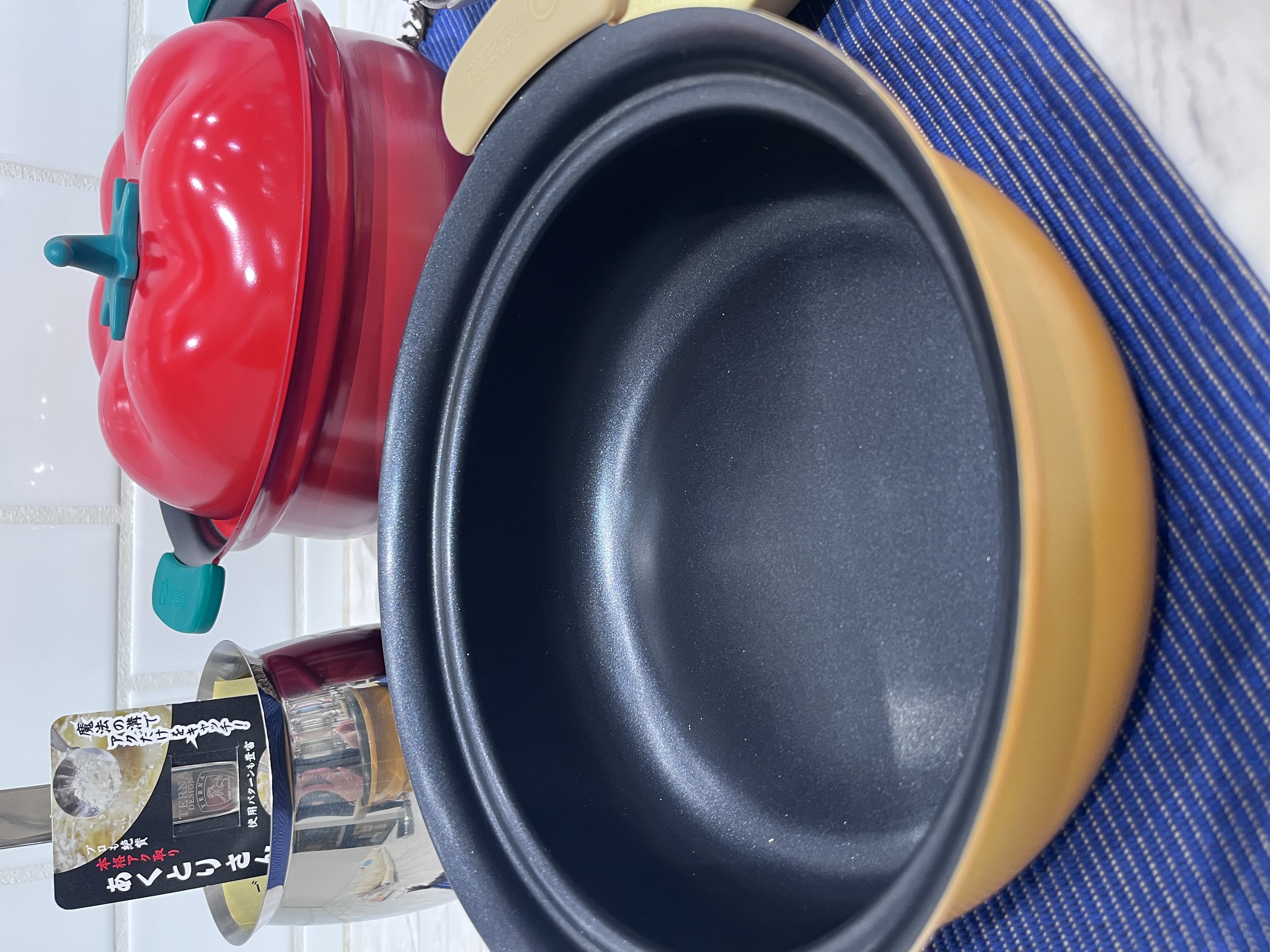 shino.さんの「212 KITCHEN STORE｜べジポ IH対応ミニ卓上鍋 19cm トマト」を使ったコーディネート