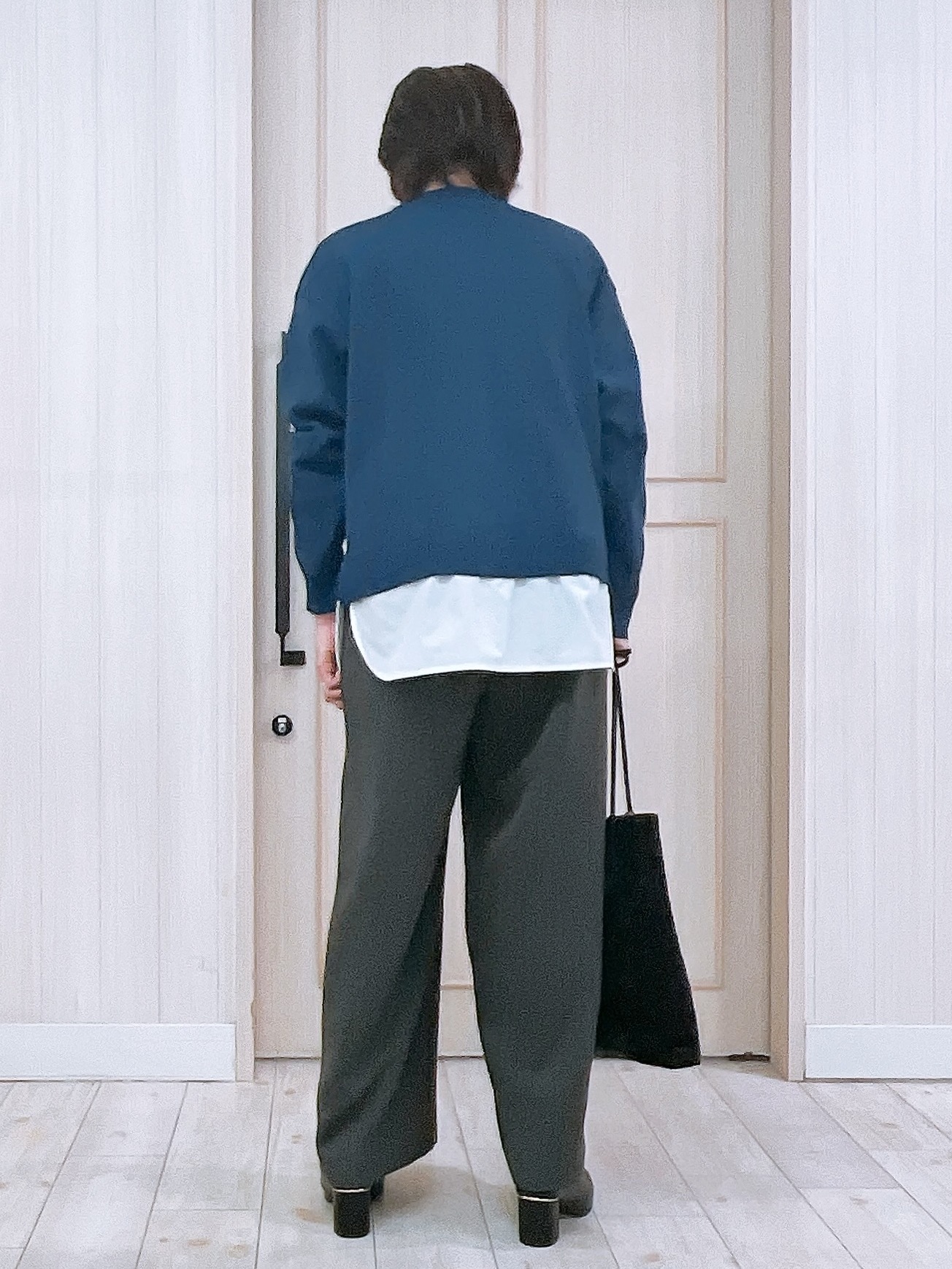 kaneさんの「SHOO･LA･RUE｜【S-LL】着るだけできまる シャツレイヤード風 スポンディッシュニット」を使ったコーディネート
