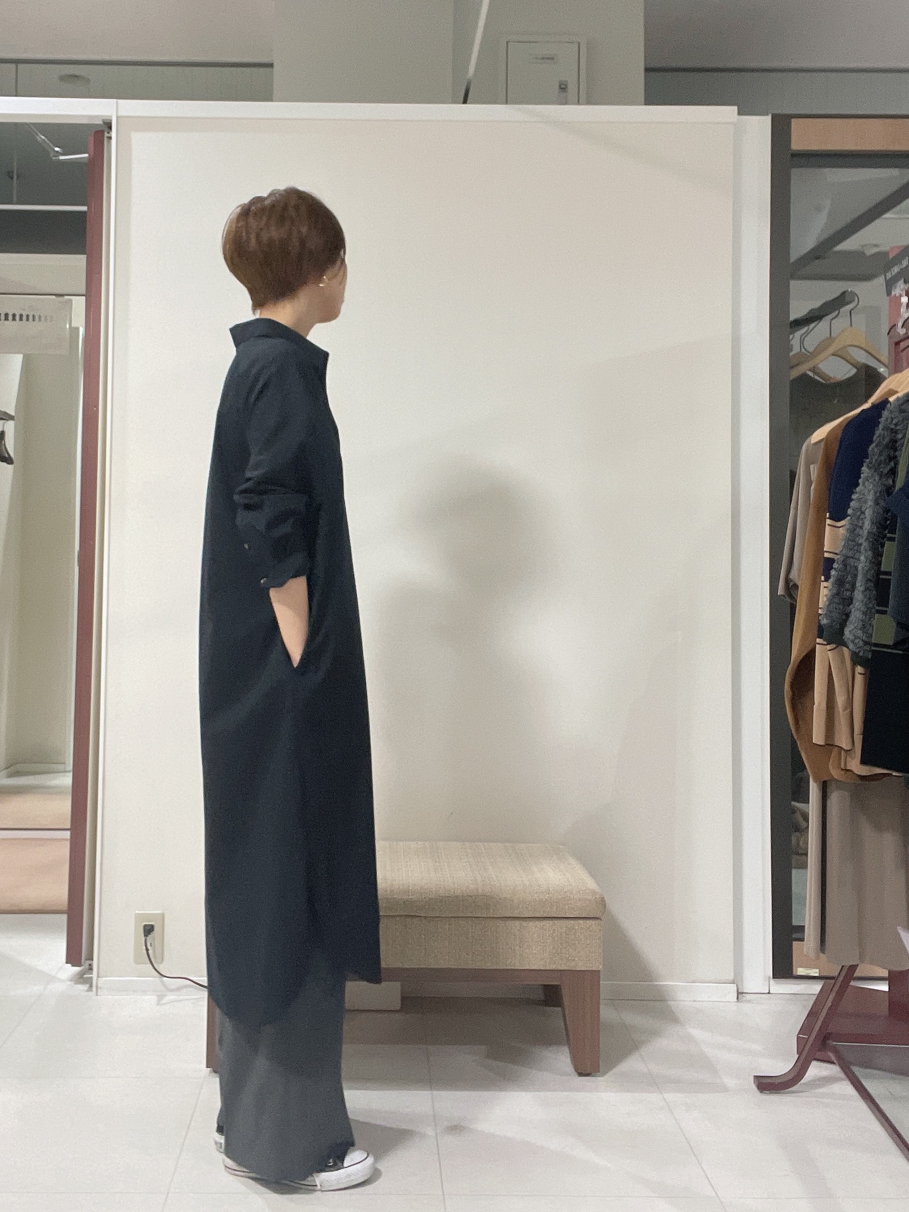 IWAMOさんの「UNTITLED｜ロングシャツワンピース」を使ったコーディネート