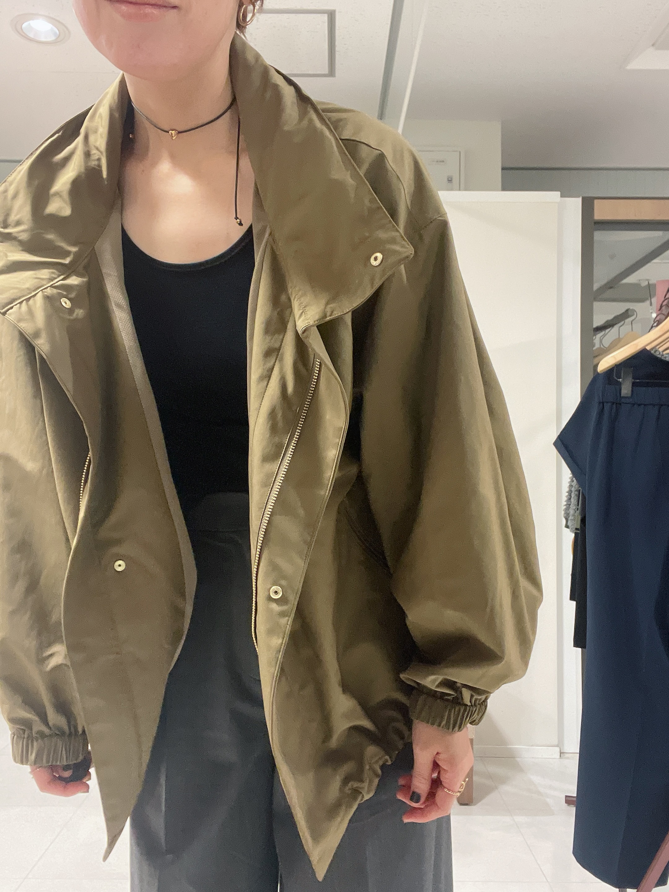 IWAMOさんの「UNTITLED｜【撥水/秋羽織り】タフタマウンテンパーカー」を使ったコーディネート