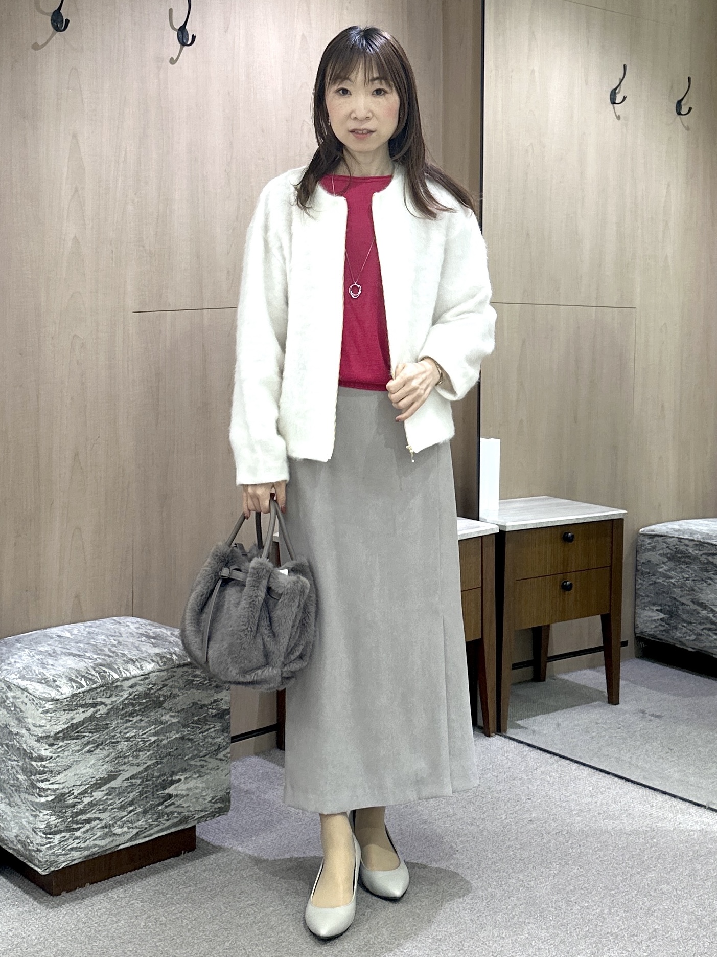 Miwaさんの「UNTITLED｜【大人の抜け感/8色展開】ボリュームスリーブニットプルオーバー」を使ったコーディネート