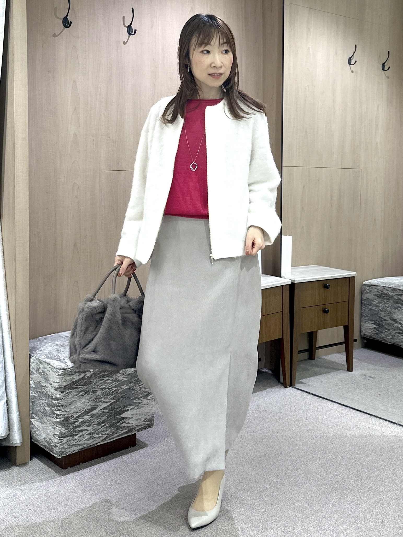 Miwaさんの「UNTITLED｜【大人の抜け感/8色展開】ボリュームスリーブニットプルオーバー」を使ったコーディネート
