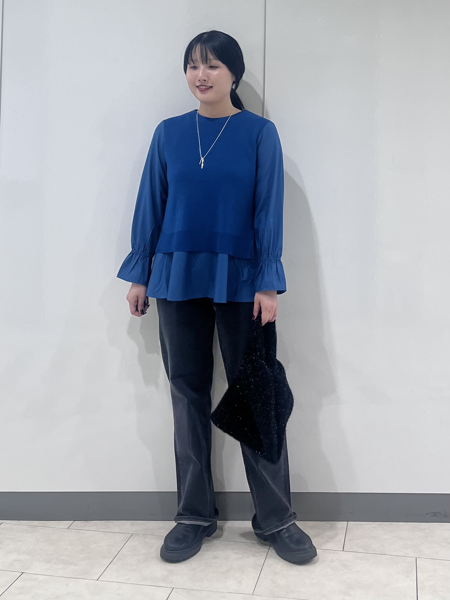 hasuさんの「INDIVI｜【洗える／1枚でコーデ完成】重ね着風ニットトップス」を使ったコーディネート