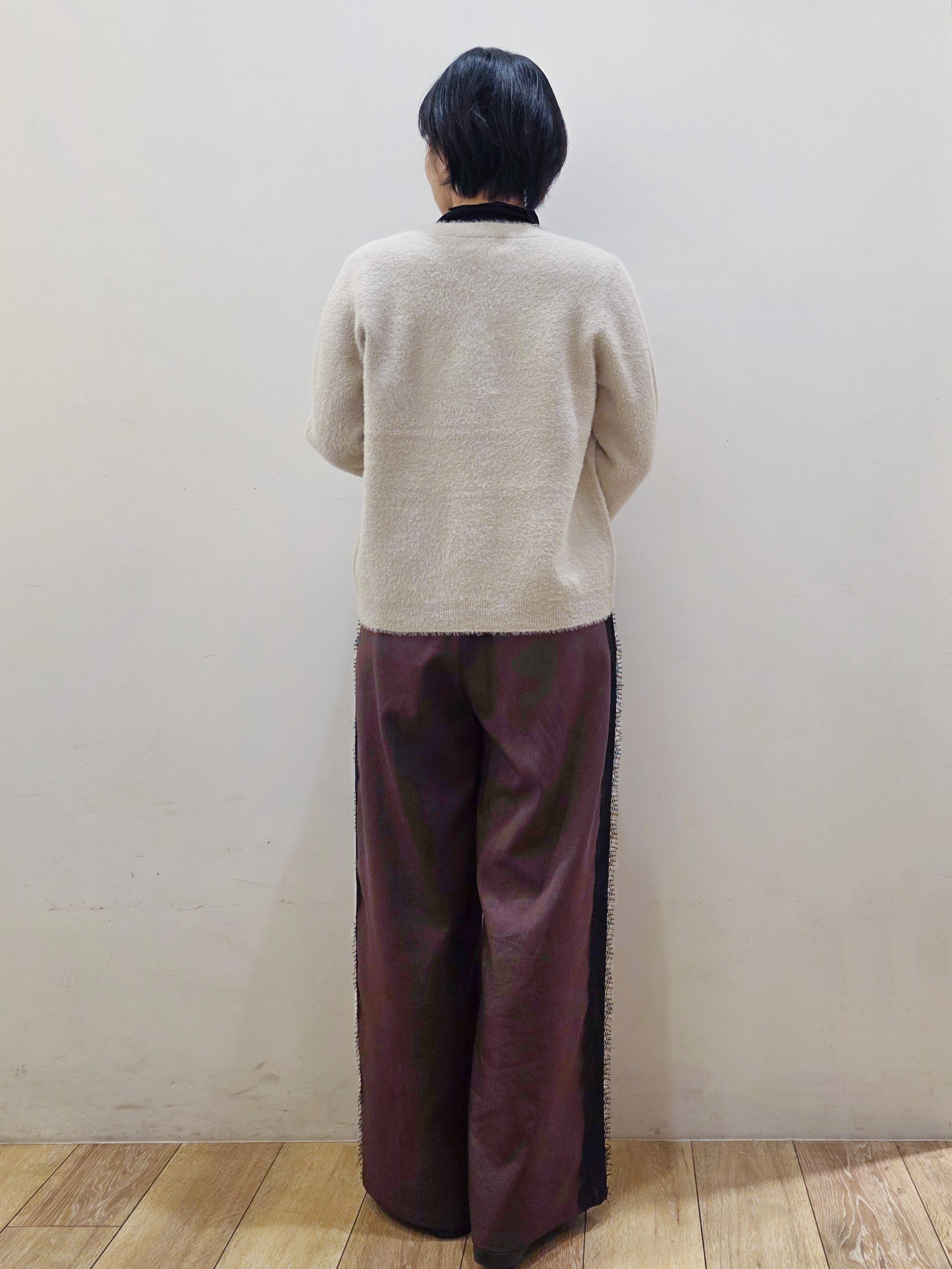 yuyuさんの「OPAQUE.CLIP｜フェザーヤーンニットカーディガン【洗濯機OK】」を使ったコーディネート