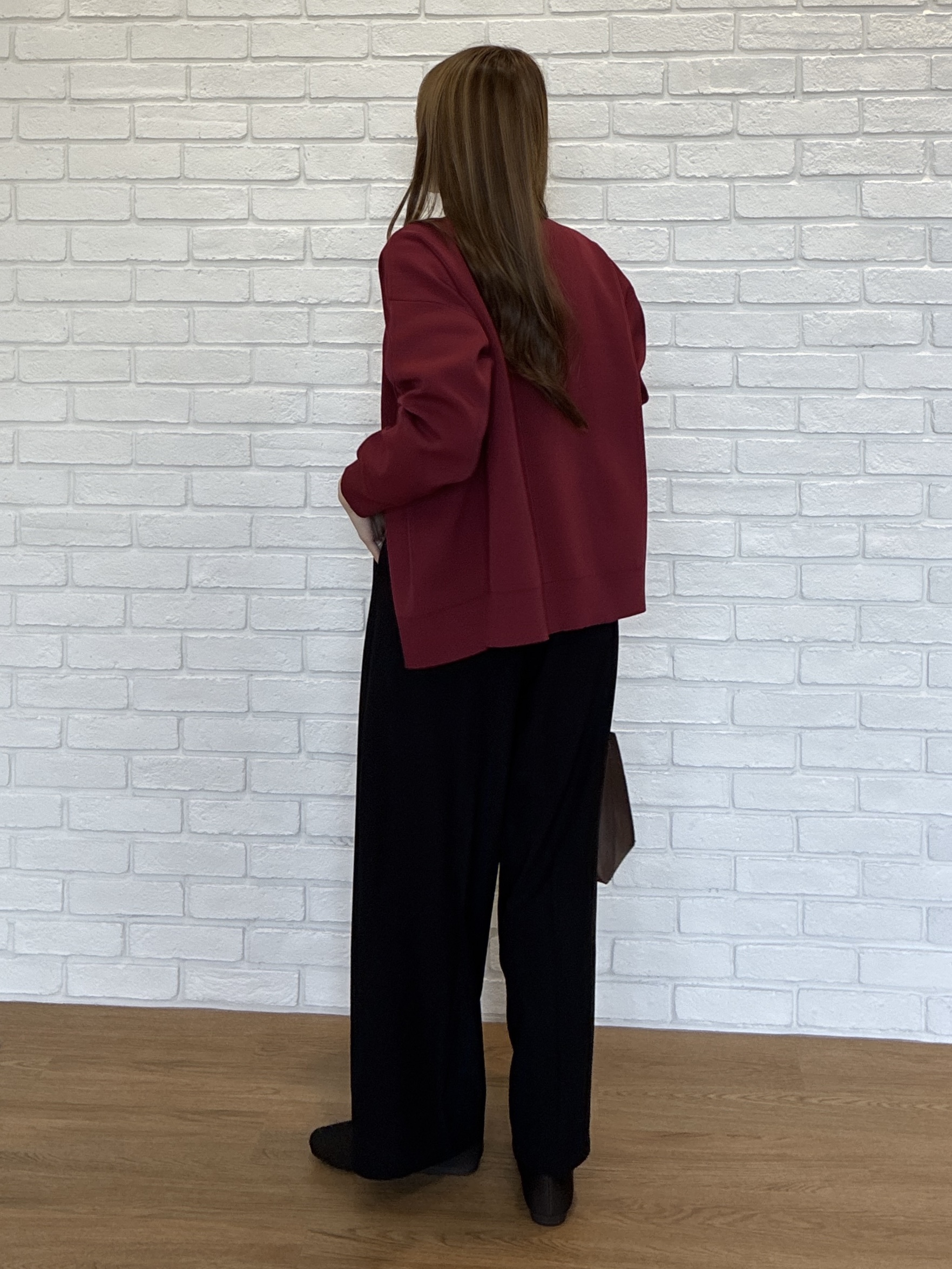 sayaさんの「SHOO･LA･RUE｜【セットアップ可/洗濯機可】軽やかに羽織れる スポンディッシュ ニットカーディガン」を使ったコーディネート