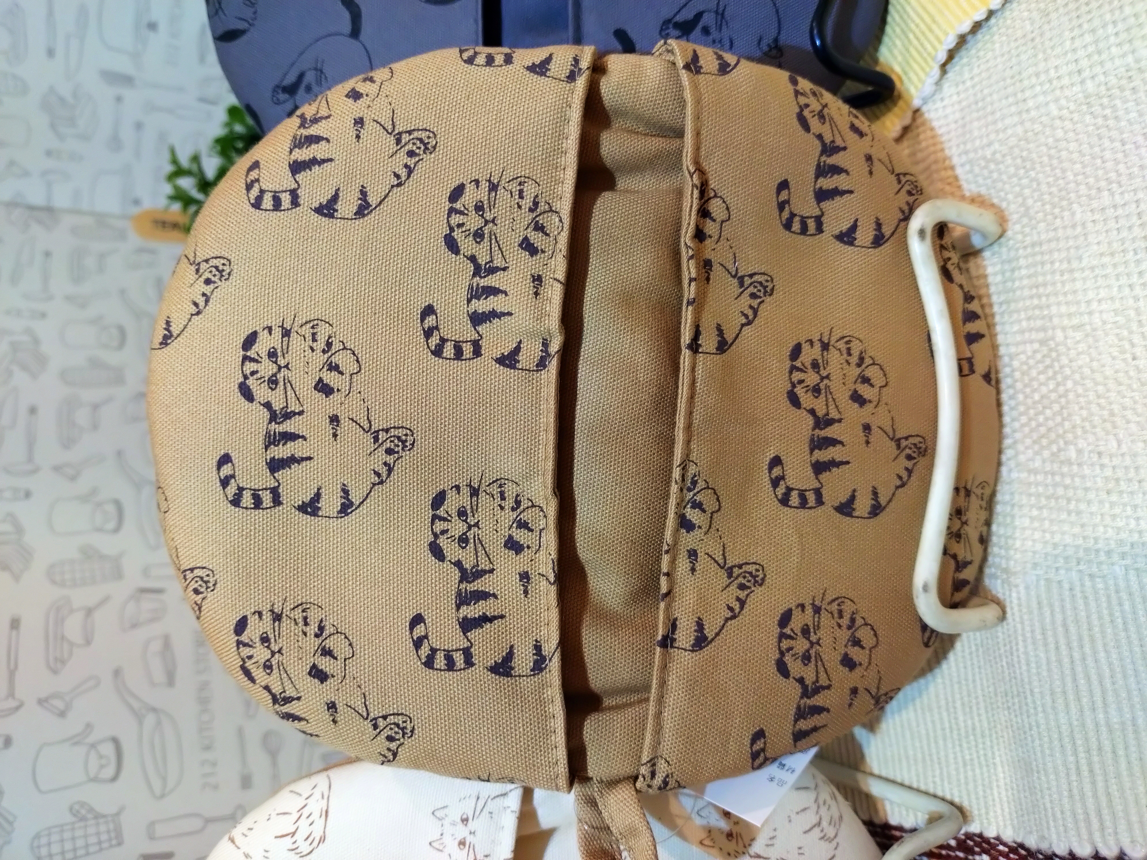 PANタナカさんの「212 KITCHEN STORE｜chaco chaco (チャコチャコ) ミトン GY」を使ったコーディネート
