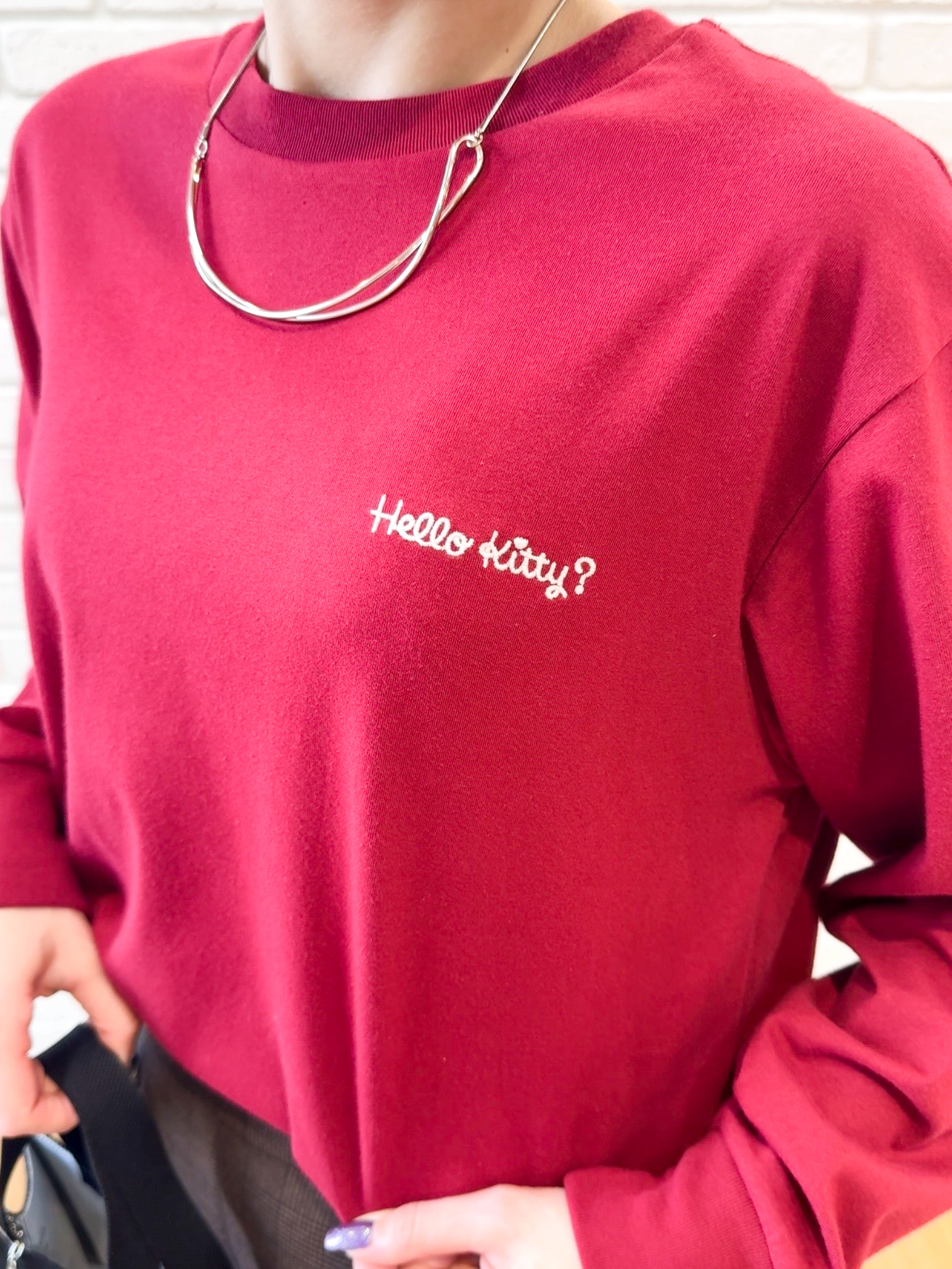 𝐜𝐡𝐢𝐤𝐚さんの「SHOO･LA･RUE｜【HELLO KITTYコラボ】刺繍ロンT」を使ったコーディネート