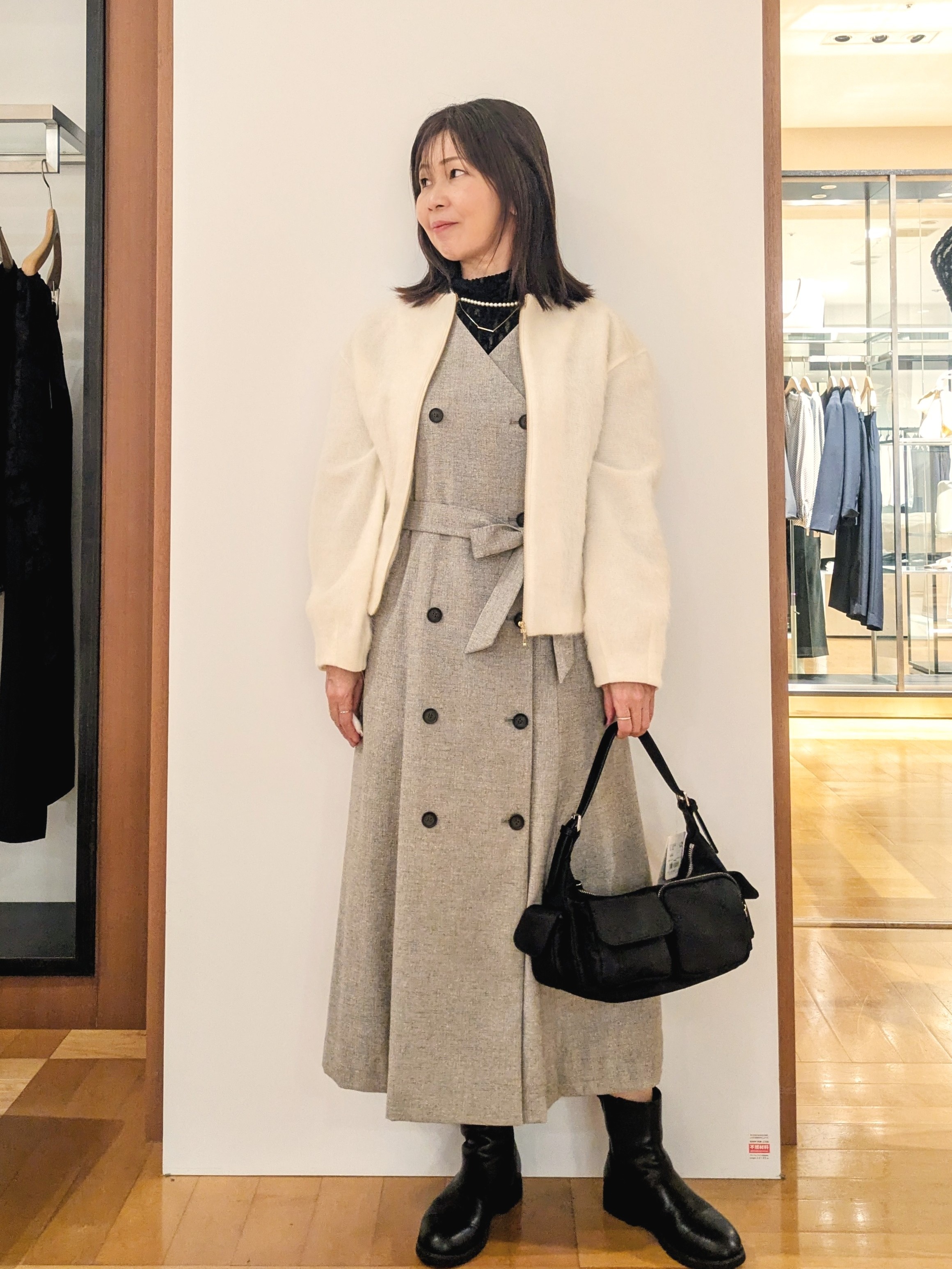 laverさんの「UNTITLED｜【軽アウター/秋羽織り】シャギージップカーデ」を使ったコーディネート