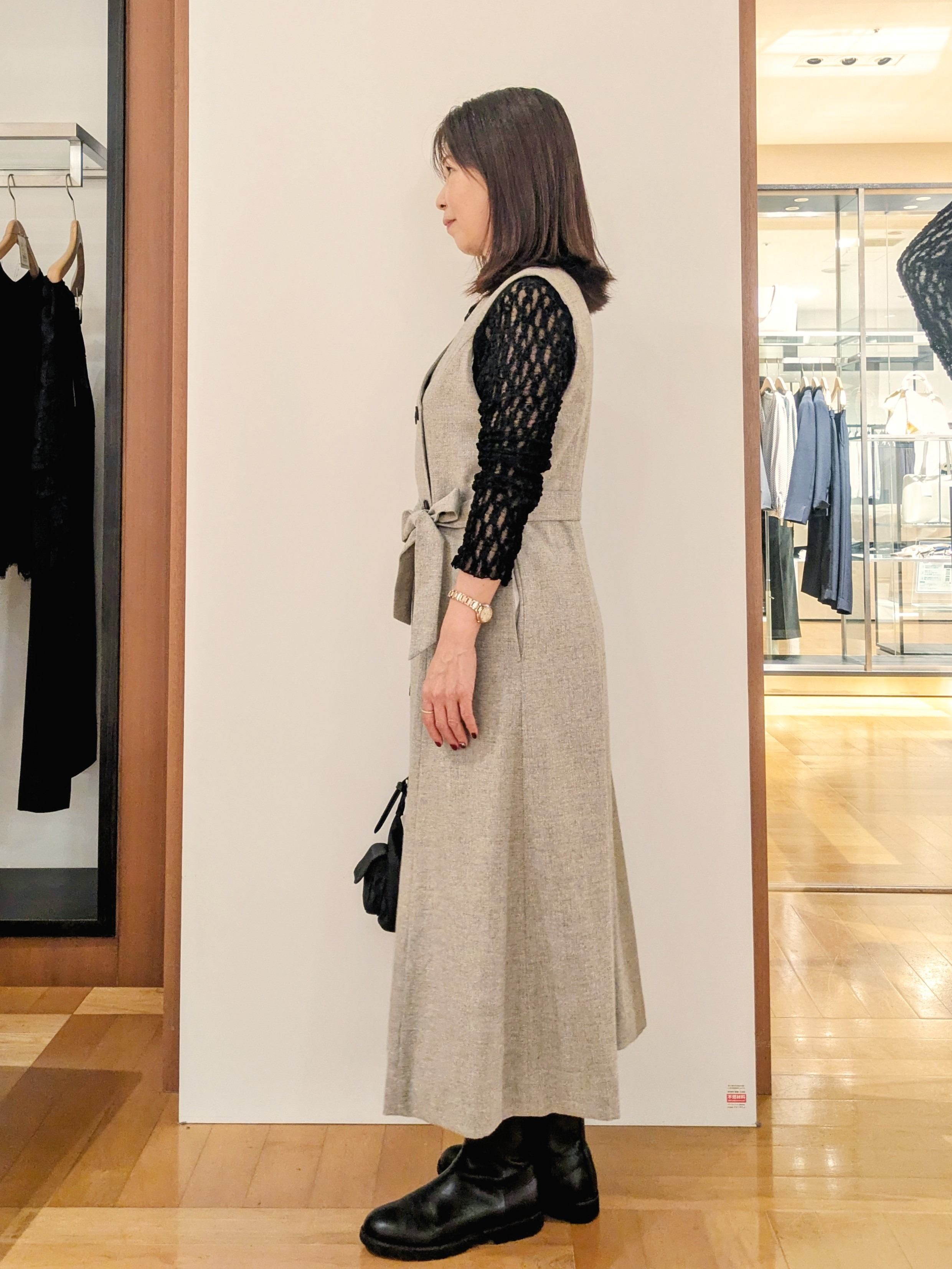 laverさんの「UNTITLED｜【軽アウター/秋羽織り】シャギージップカーデ」を使ったコーディネート