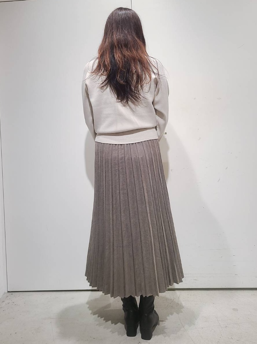 hmさんの「OPAQUE.CLIP｜【UV／遮熱性】ZIPニットカーディガン《洗濯機OK》」を使ったコーディネート