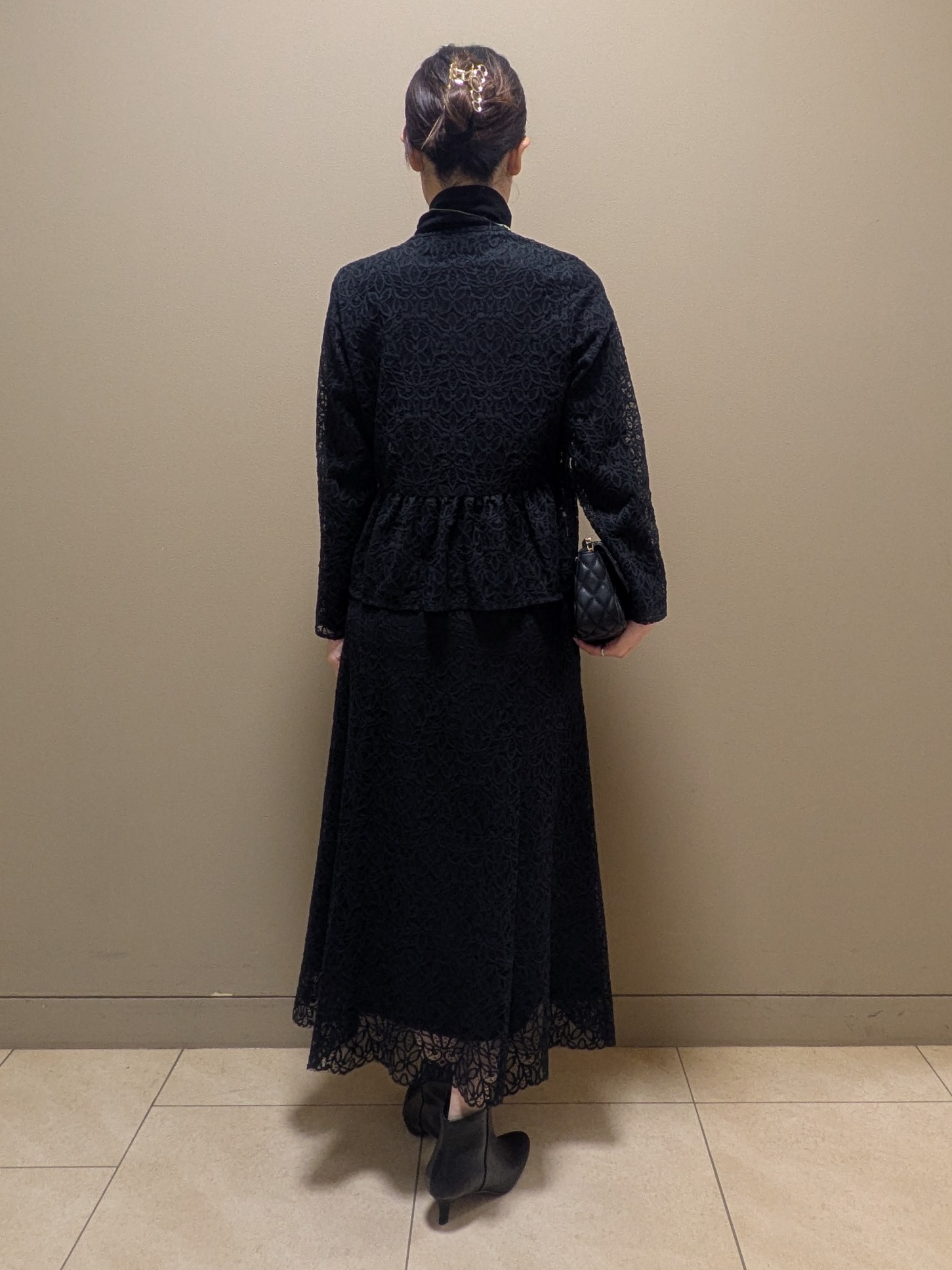 mikiさんの「COUP DE CHANCE｜【手洗い可】ペプラムブラウス」を使ったコーディネート