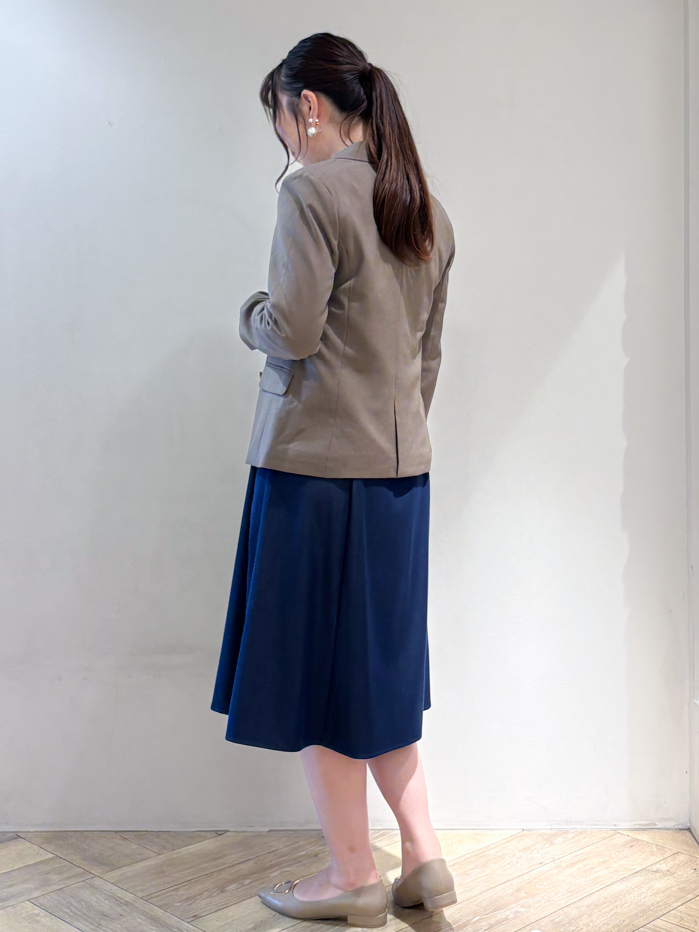 sayaさんの「index｜【セットアップ対応】ダブルブレストジャケット《洗濯機OK／イージーアイロン／防シワ》」を使ったコーディネート