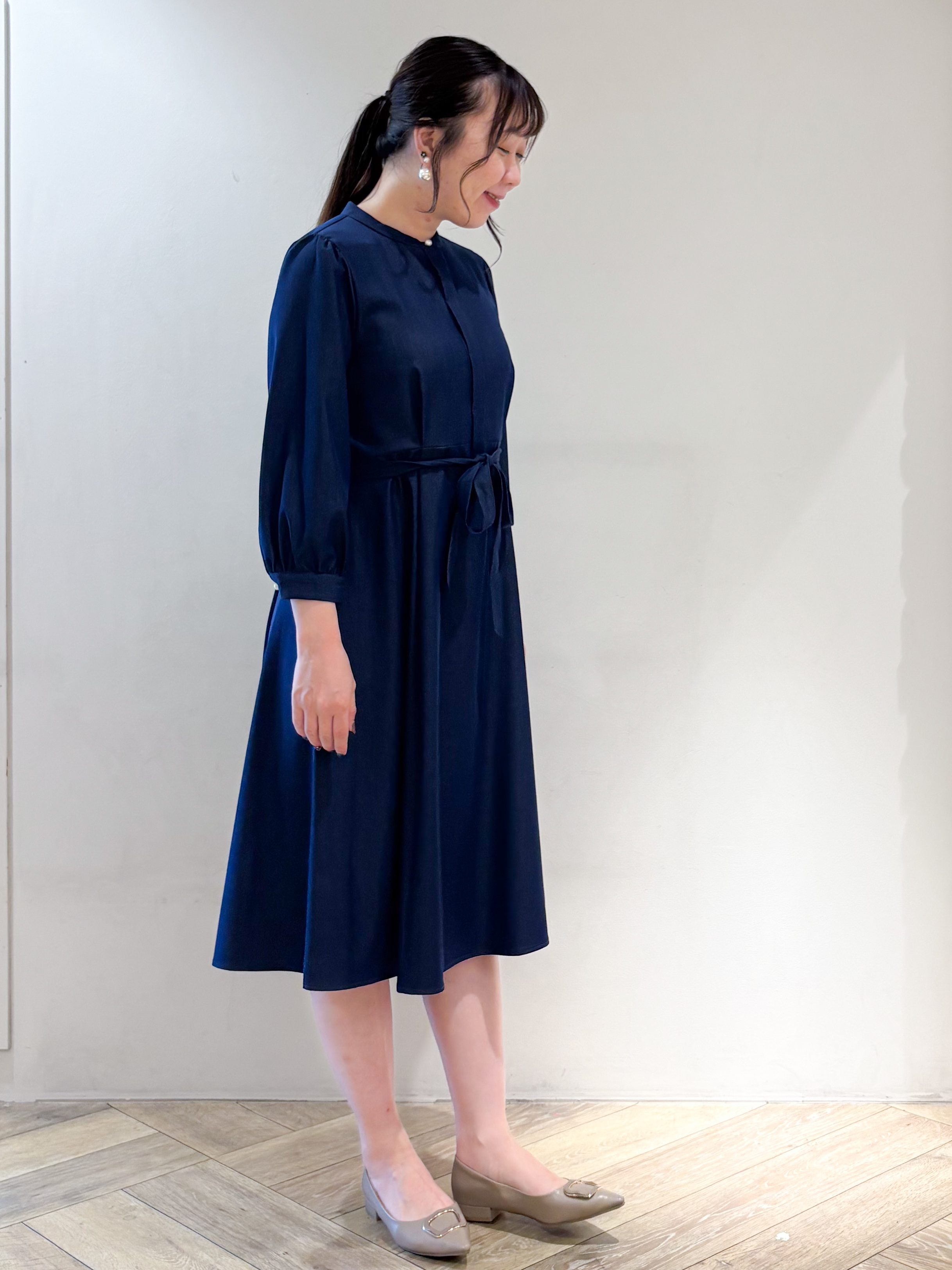 sayaさんの「index｜【ストライプ／無地】ベルト付きワンピース《洗濯機OK》」を使ったコーディネート