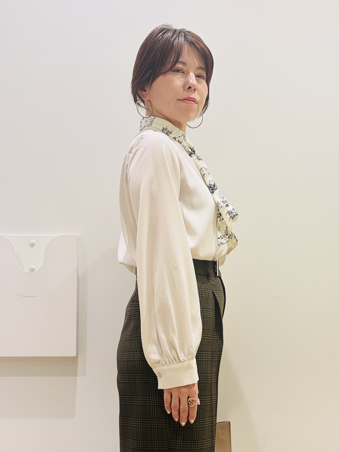 YUKOさんの「index｜【セットアップ可】ストレッチツイルワイドパンツ《防シワ／洗濯機OK》」を使ったコーディネート