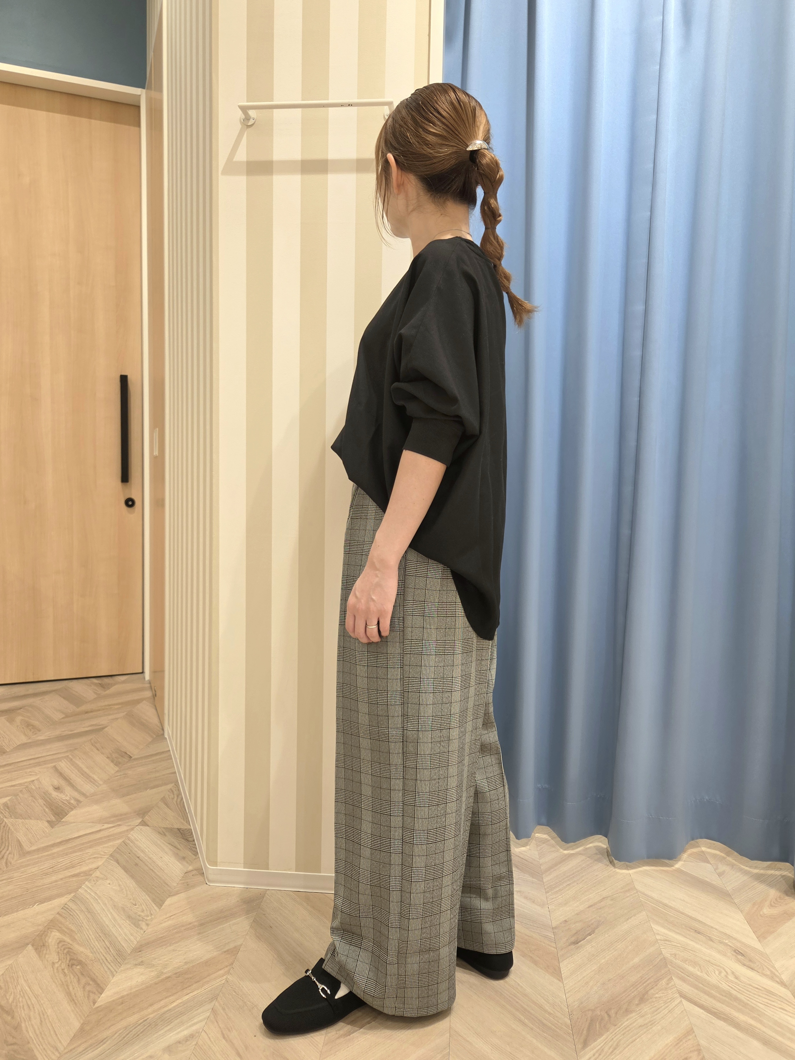 Ikumiさんの「SHOO･LA･RUE｜【着丈選べる/洗濯後しわになりにくい】インせず着られる ドルマンブラウス」を使ったコーディネート