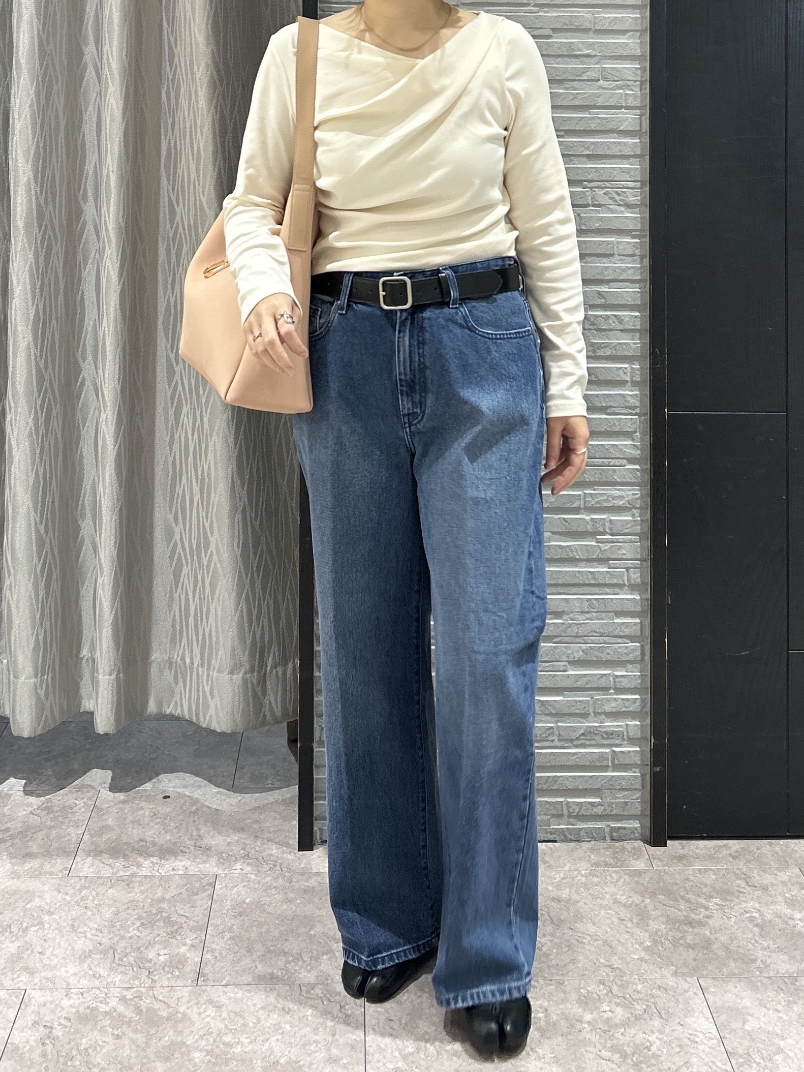 ga_riさんの「THE SHOP TK｜ドレープネック リブカットソー」を使ったコーディネート