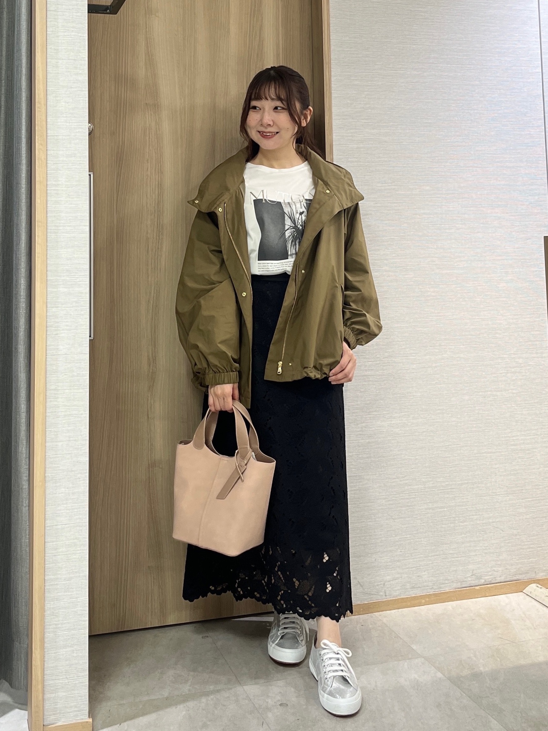 KAHOさんの「UNTITLED｜【撥水/秋羽織り】タフタマウンテンパーカー」を使ったコーディネート