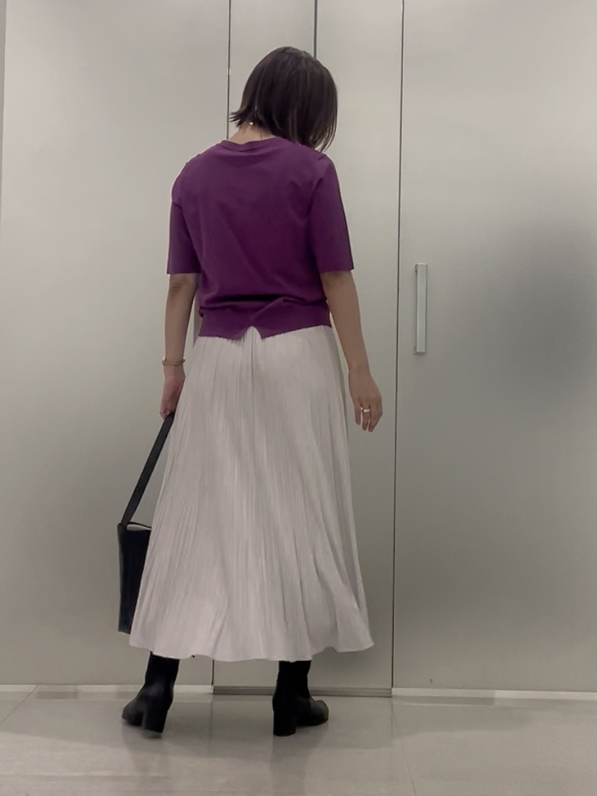 まどかさんの「UNTITLED｜【アンサンブル可/きれいめ/通勤】コンパクト5分袖ニット」を使ったコーディネート