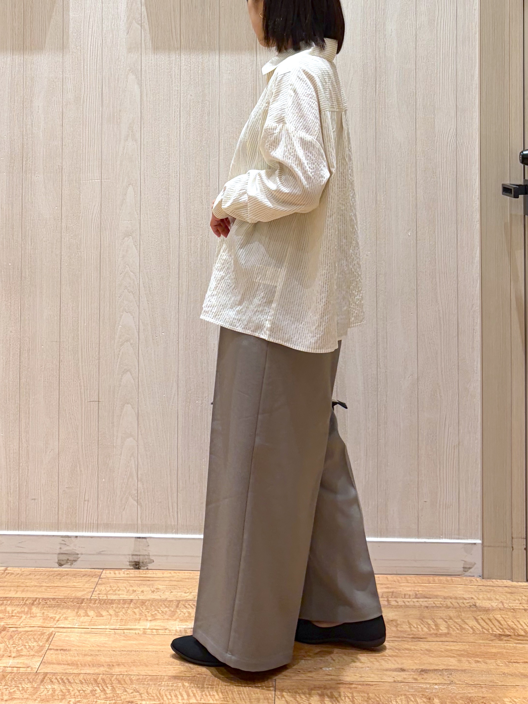 shirayuuuさんの「SHOO･LA･RUE｜【毛玉になりにくい/S-LL/洗濯機可/体型カバー】Vネックゆったりカーディガン」を使ったコーディネート