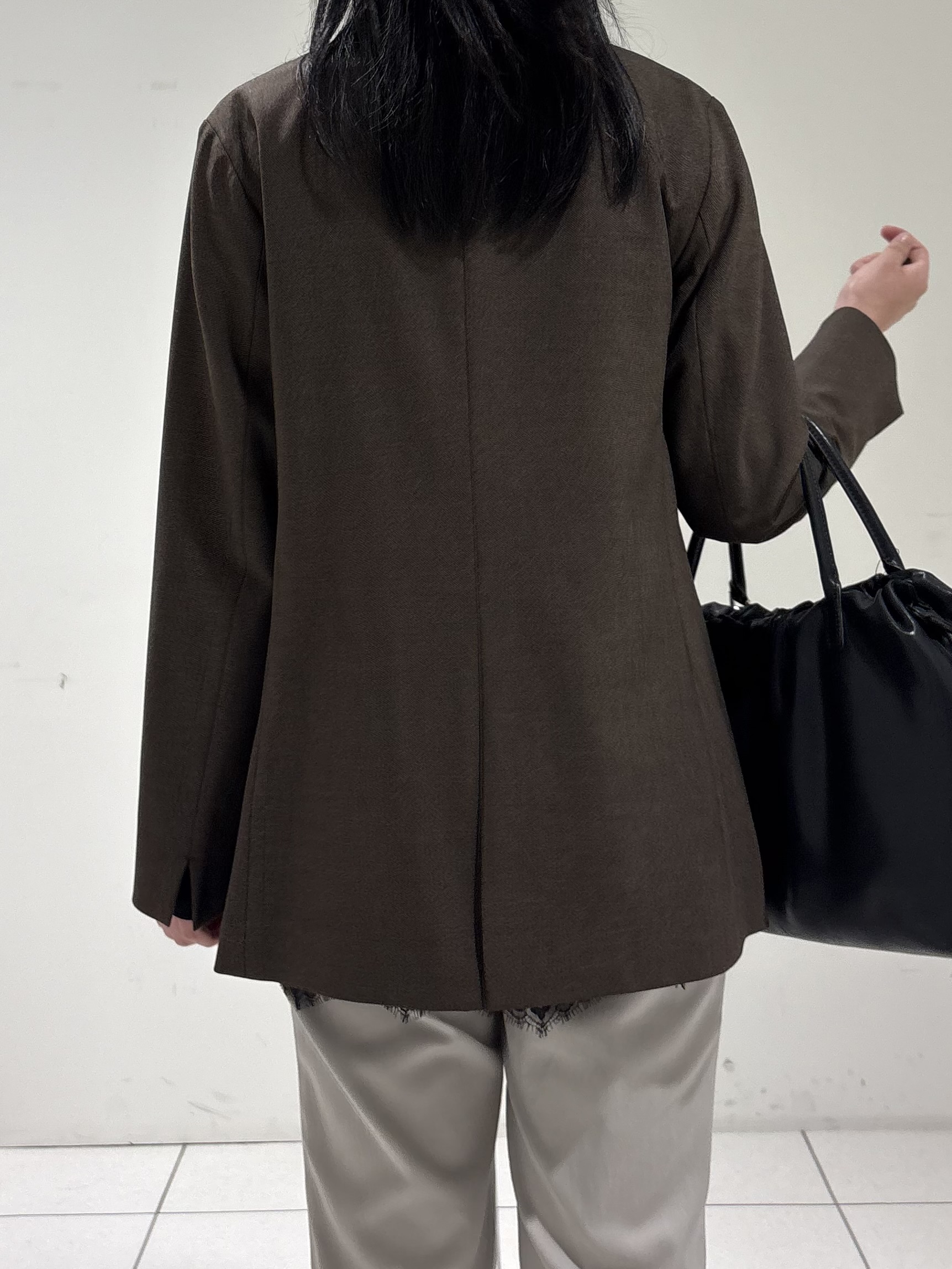 momokoさんの「INDIVI｜【洗濯機OK／ストレッチ◎】秋はじめのダブルジャケット」を使ったコーディネート