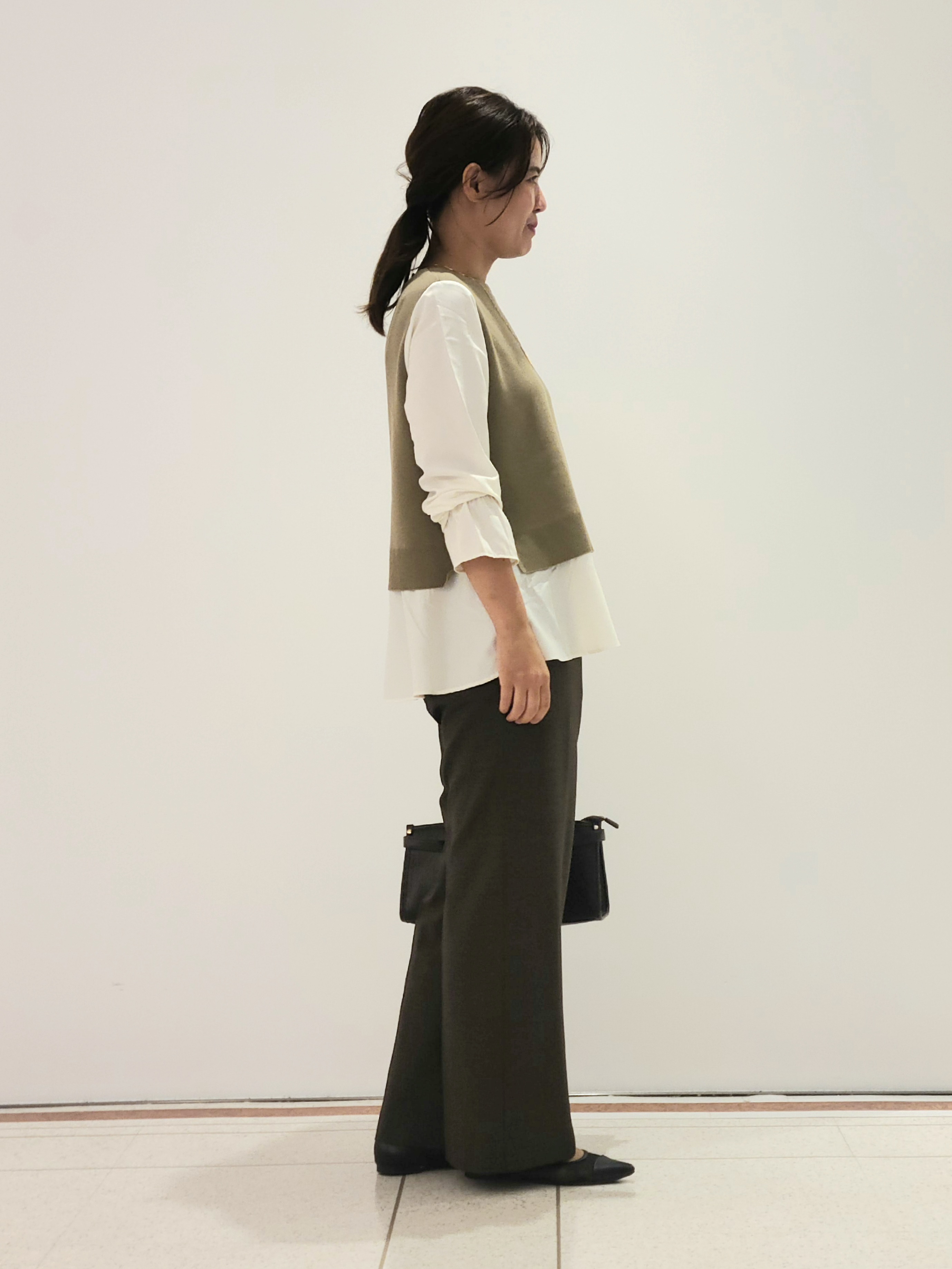 eriさんの「INDIVI｜【洗える／1枚でコーデ完成】重ね着風ニットトップス」を使ったコーディネート