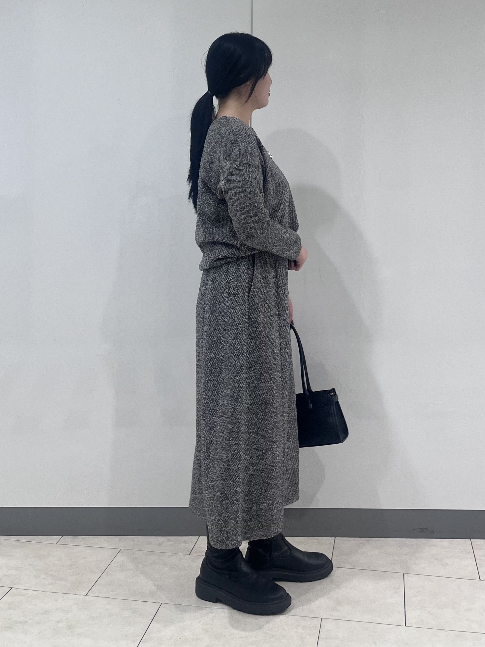 hasuさんの「INDIVI｜【選べるデザイン／長さフリー調整】モチーフネックレス」を使ったコーディネート