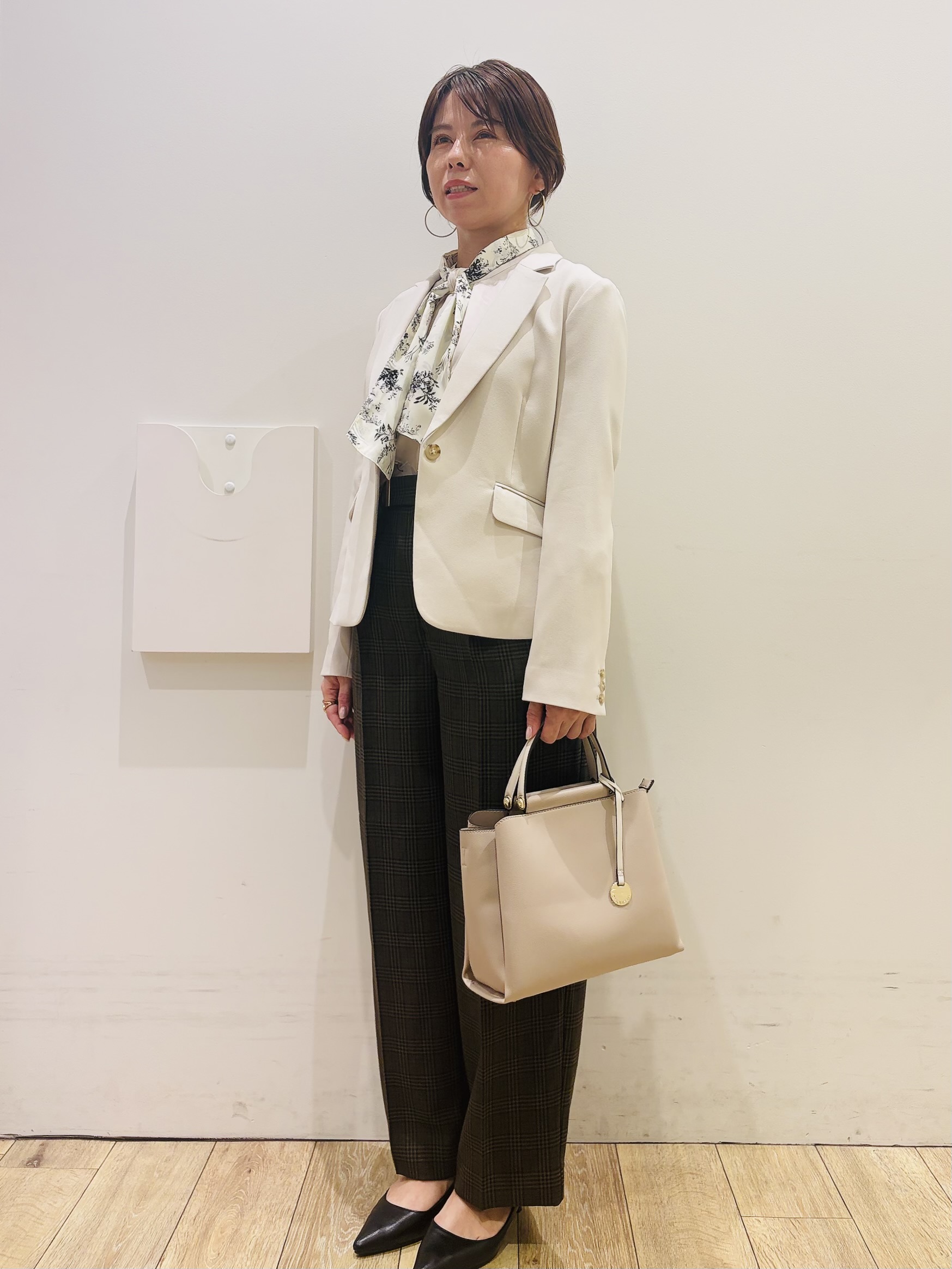 YUKOさんの「index｜【セットアップ可】ストレッチツイルテーラードジャケット《防シワ／洗濯機OK》」を使ったコーディネート