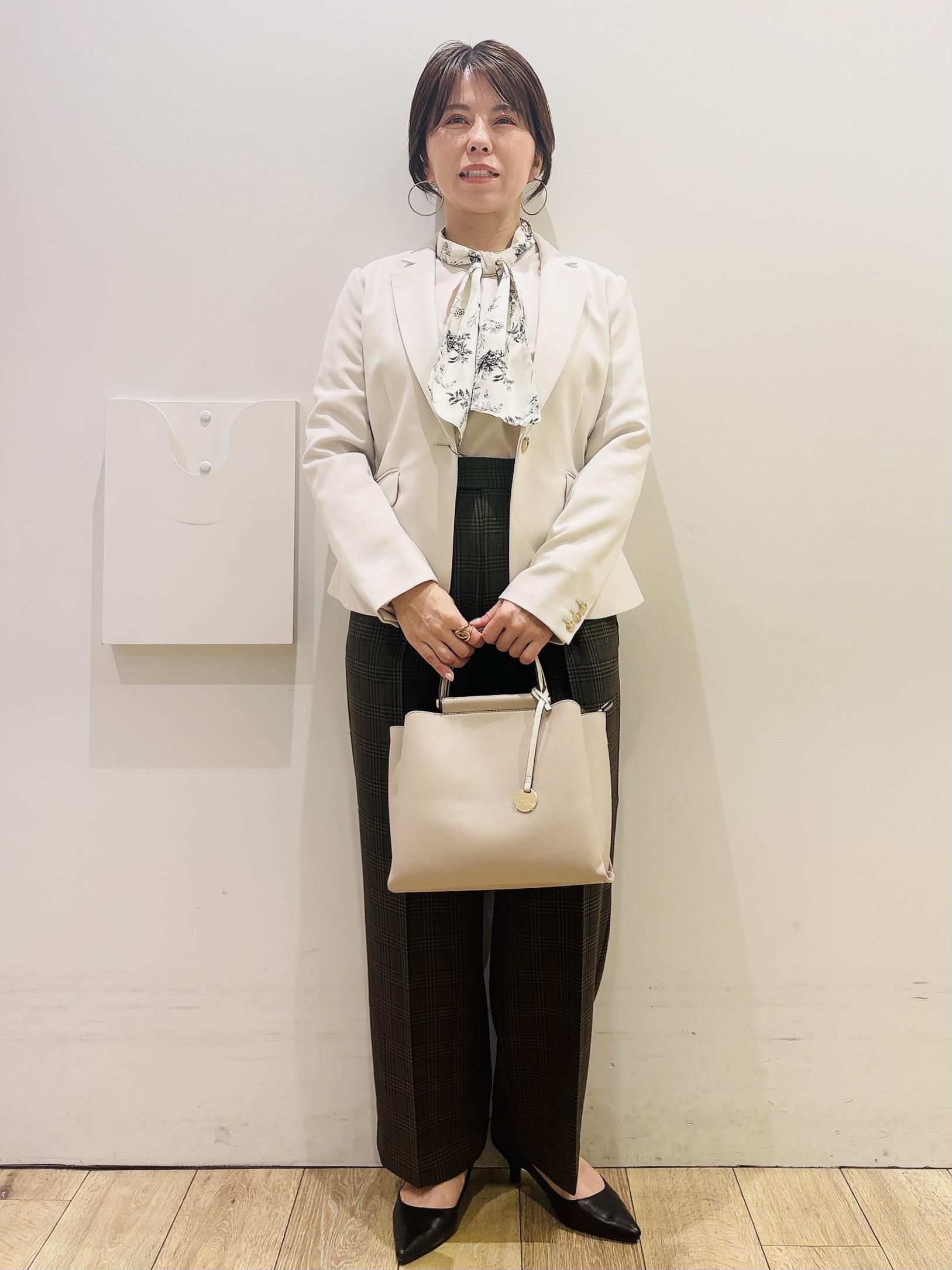 YUKOさんの「index｜【セットアップ可】ストレッチツイルテーラードジャケット《防シワ／洗濯機OK》」を使ったコーディネート