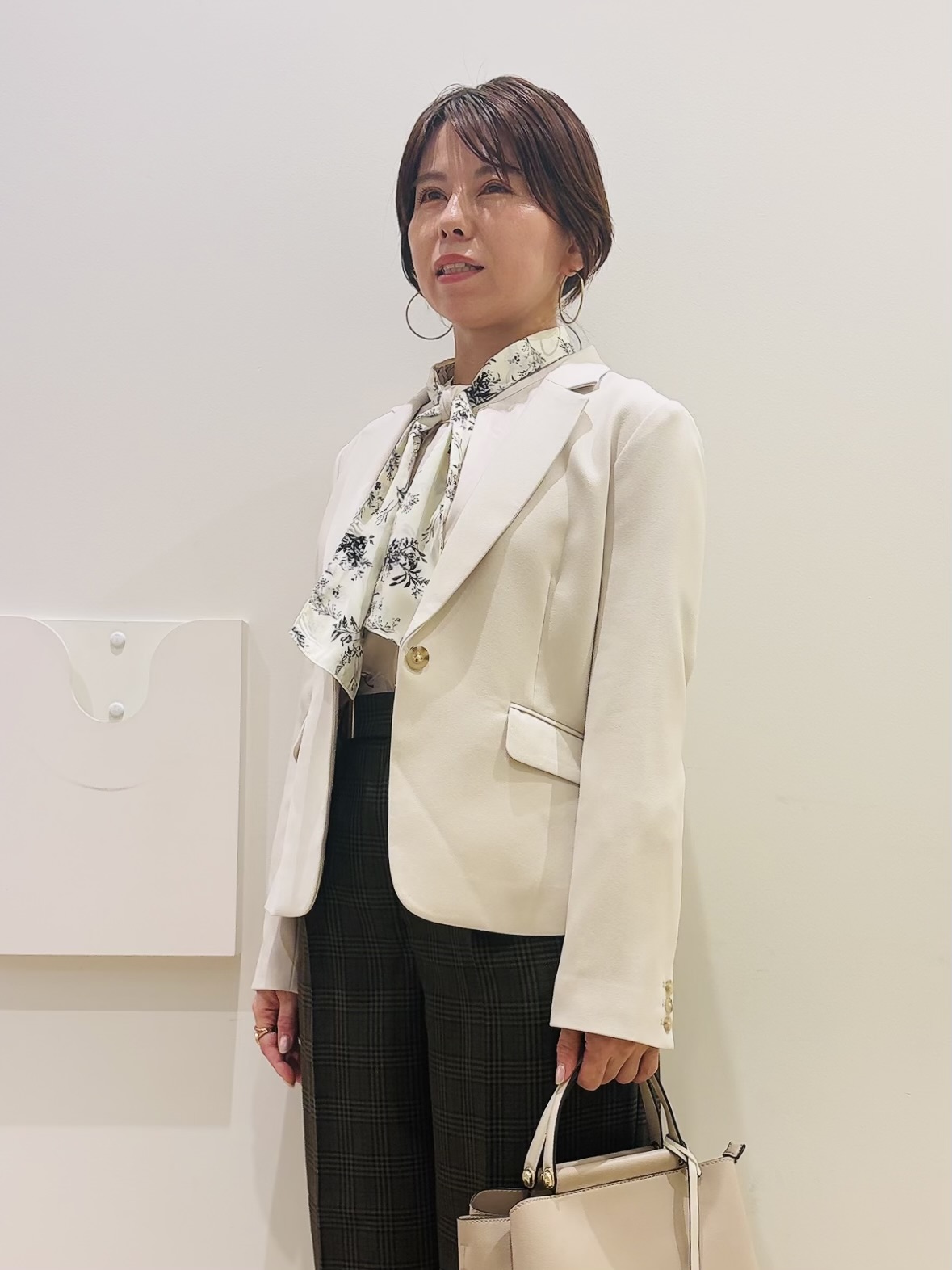 YUKOさんの「index｜【セットアップ可】ストレッチツイルテーラードジャケット《防シワ／洗濯機OK》」を使ったコーディネート
