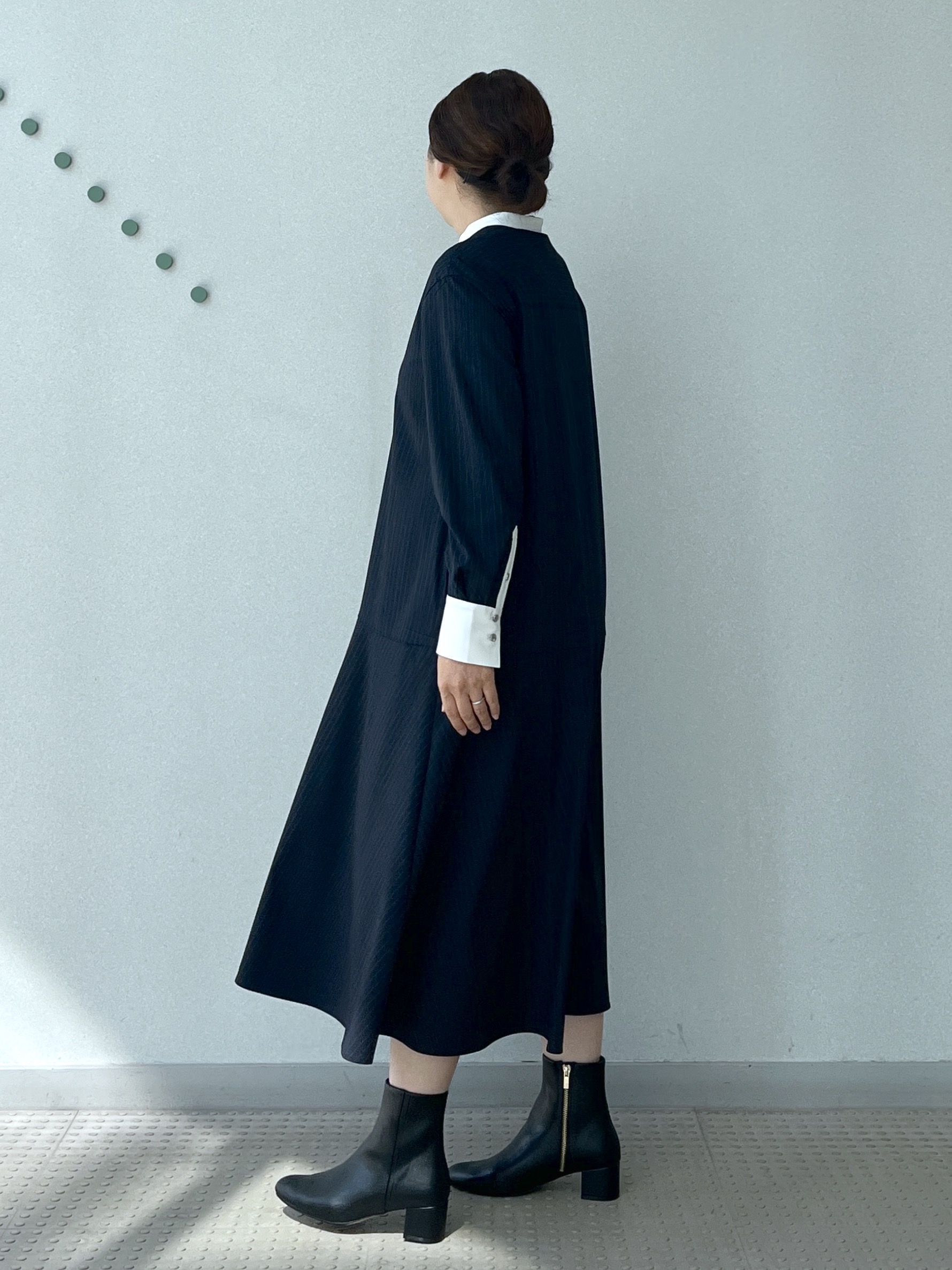 Soeさんの「DRESSTERIOR｜ウォッシャブルストライプシャツワンピース」を使ったコーディネート