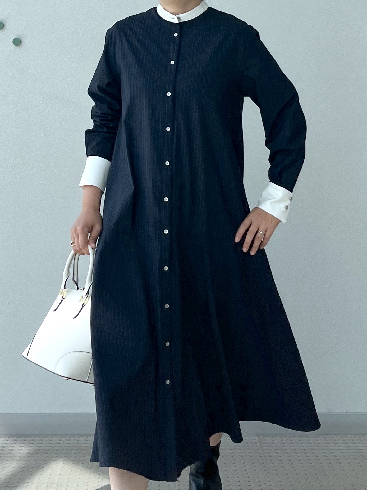 Soeさんの「DRESSTERIOR｜ウォッシャブルストライプシャツワンピース」を使ったコーディネート