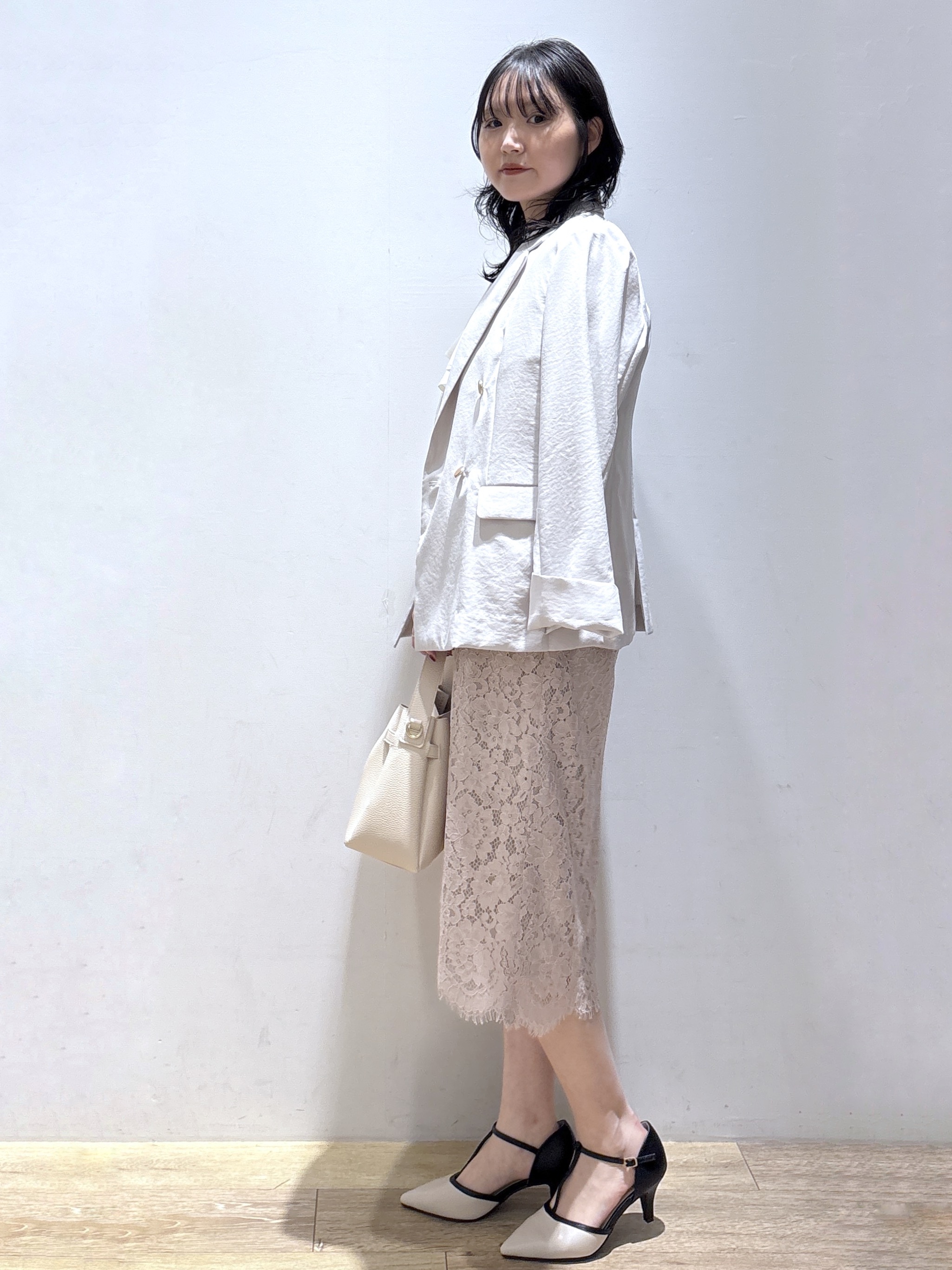 mizukiさんの「index｜《再入荷》ダブルブレストテーラードジャケット【接触冷感／吸水速乾／イージーアイロン／防シワ／洗濯機O」を使ったコーディネート