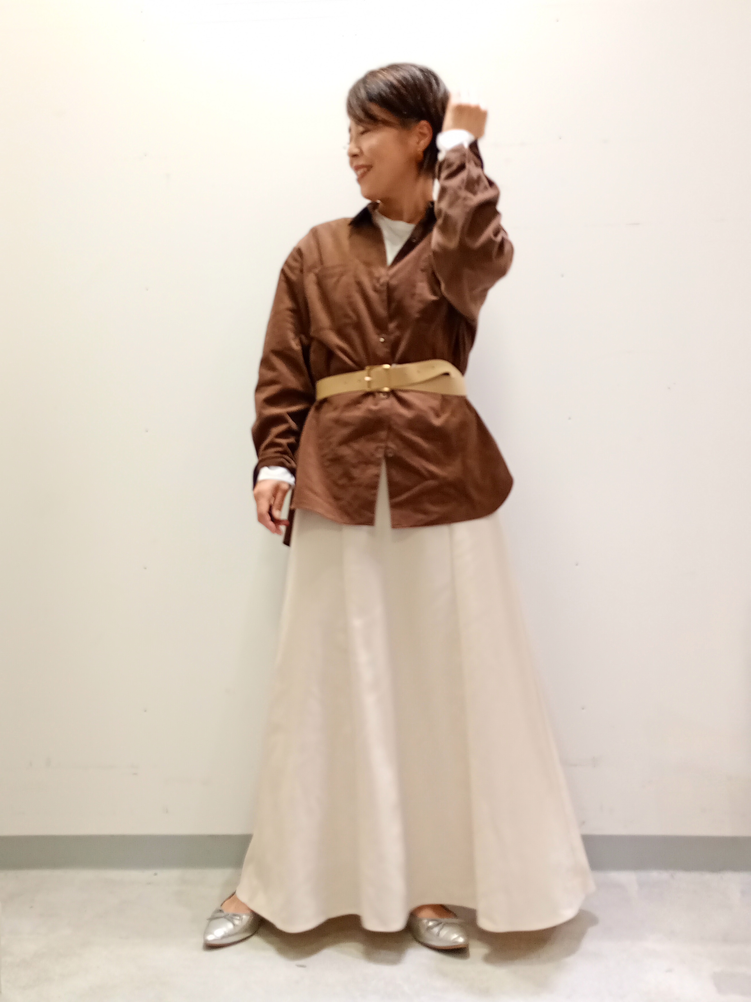 Kさんの「INDIVI｜【大人コーデュロイ／SETUP可】オーバーサイズシャツ」を使ったコーディネート