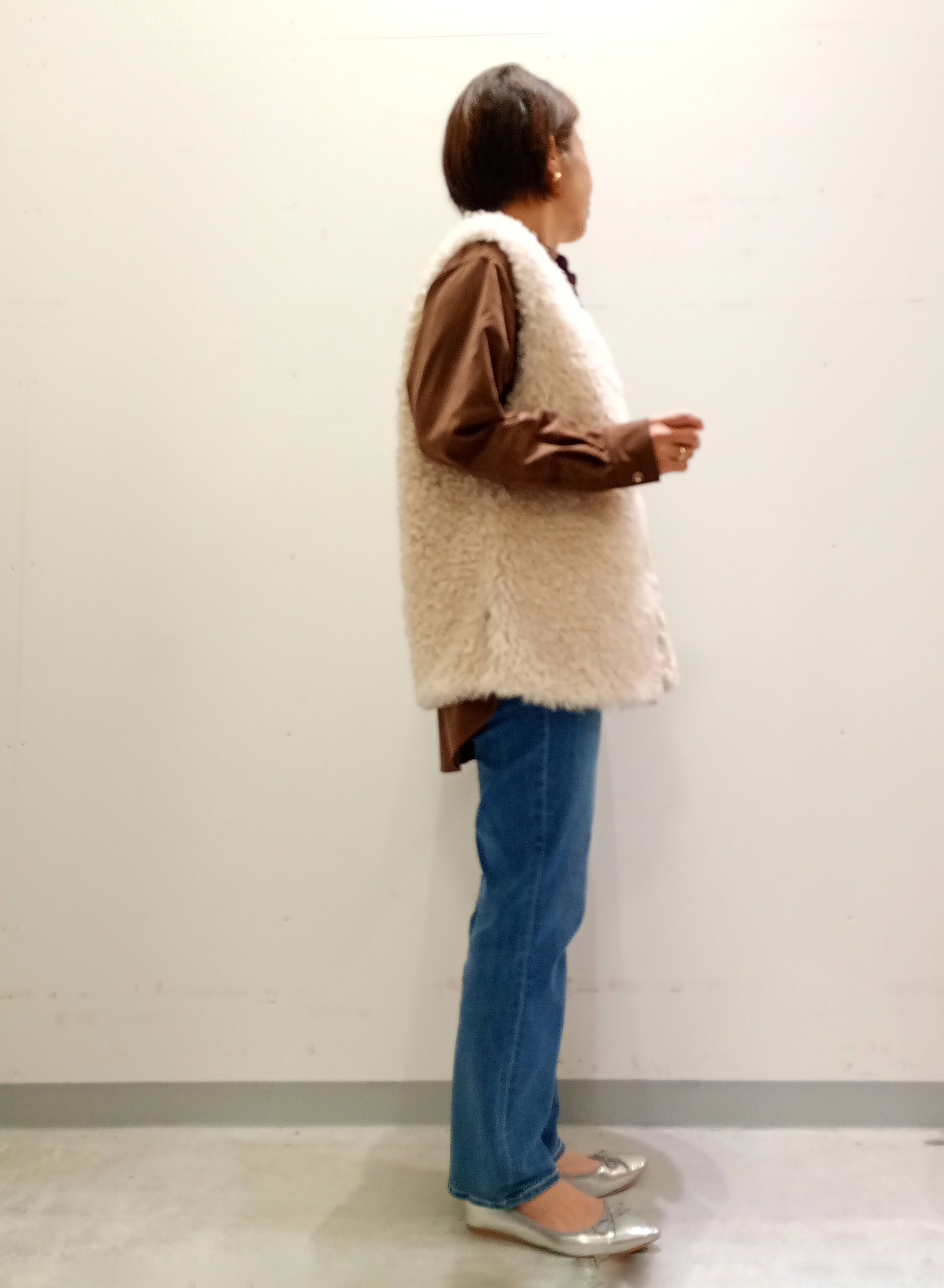 Kさんの「INDIVI｜【合皮／ショルダー付】スエード調ミドルバッグ」を使ったコーディネート