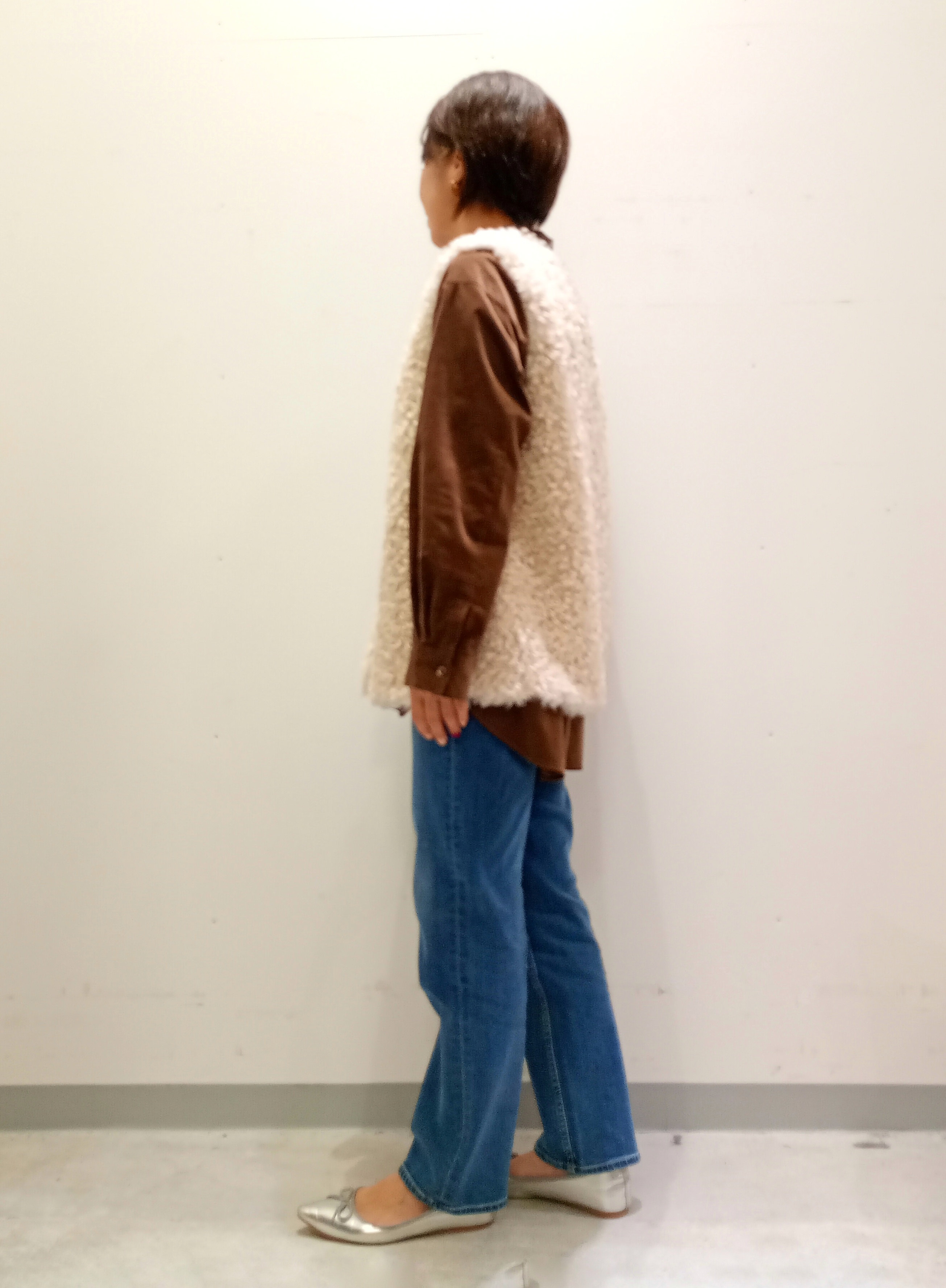 Kさんの「INDIVI｜【合皮／ショルダー付】スエード調ミドルバッグ」を使ったコーディネート
