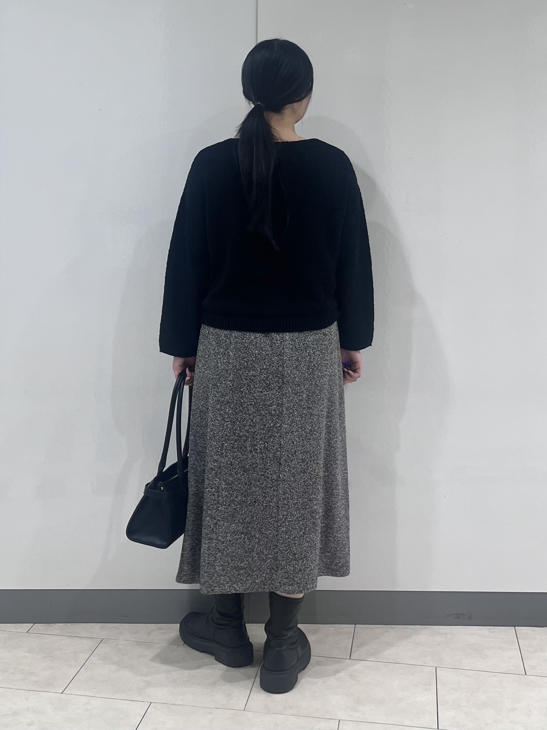 hasuさんの「INDIVI｜【洗える／程よいシアー感】凹凸素材ニット」を使ったコーディネート