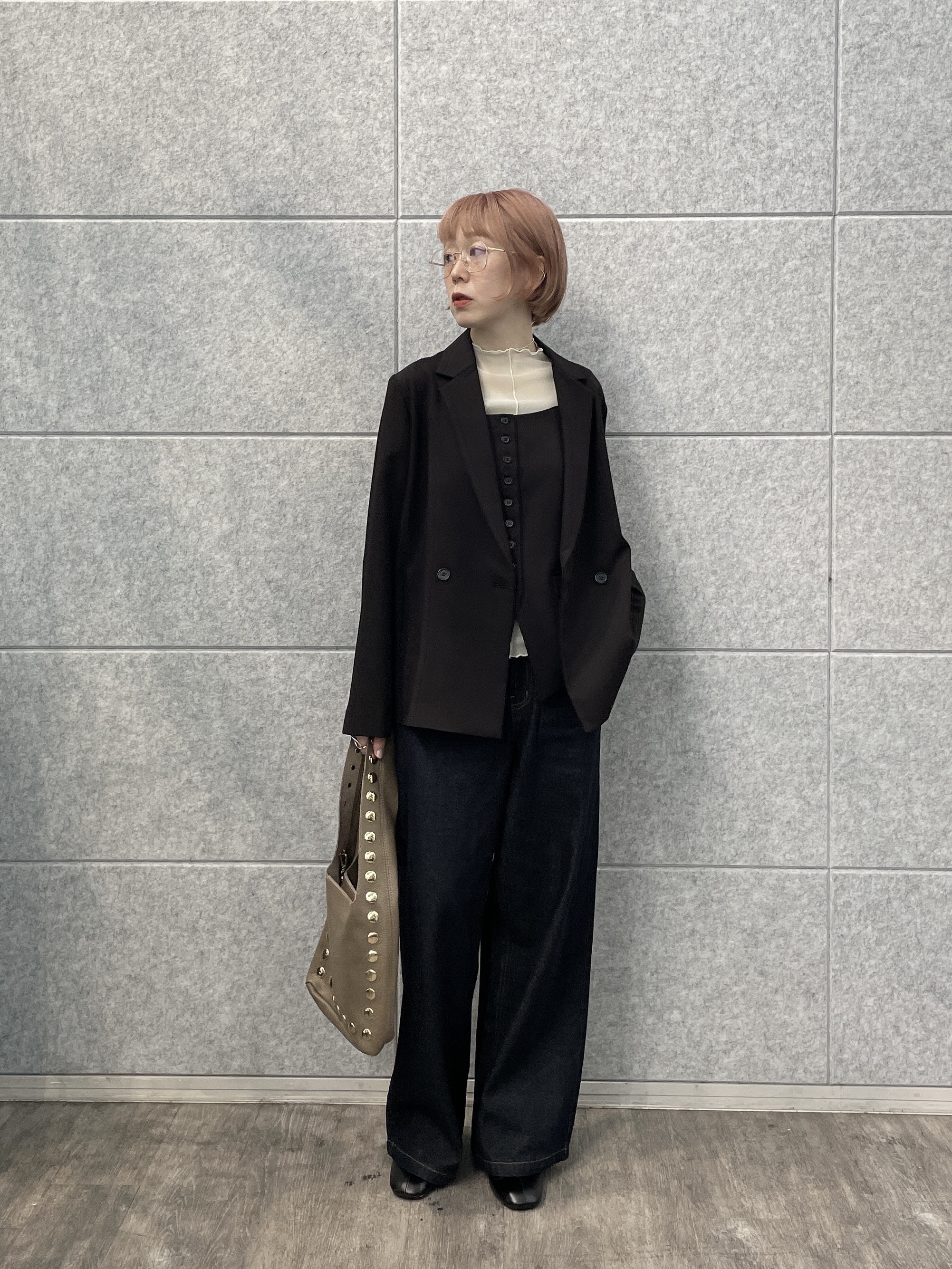 mikuさんの「INDIVI｜Comfy Set Up｜キャミジレ【セットアップ対応／通勤／カセット服】」を使ったコーディネート