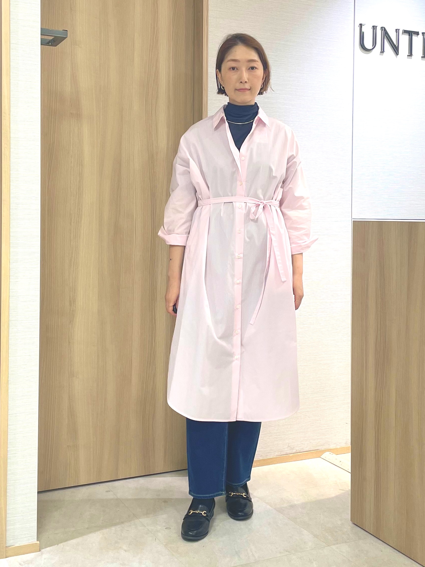 aliceさんの「UNTITLED｜ロングシャツワンピース」を使ったコーディネート