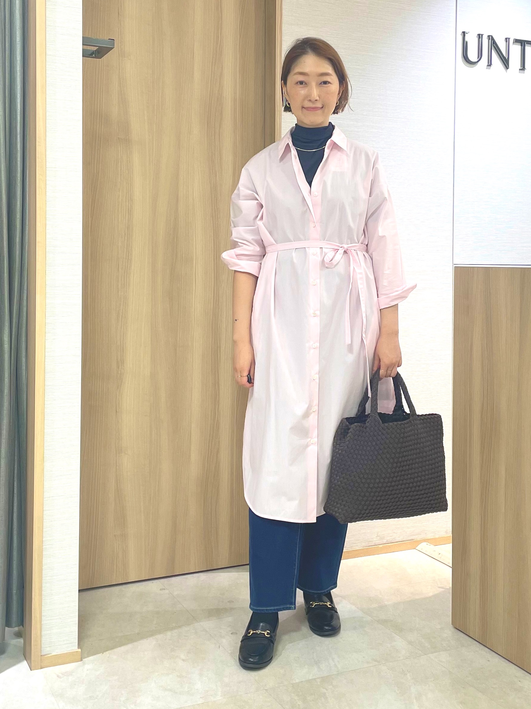 aliceさんの「UNTITLED｜ロングシャツワンピース」を使ったコーディネート