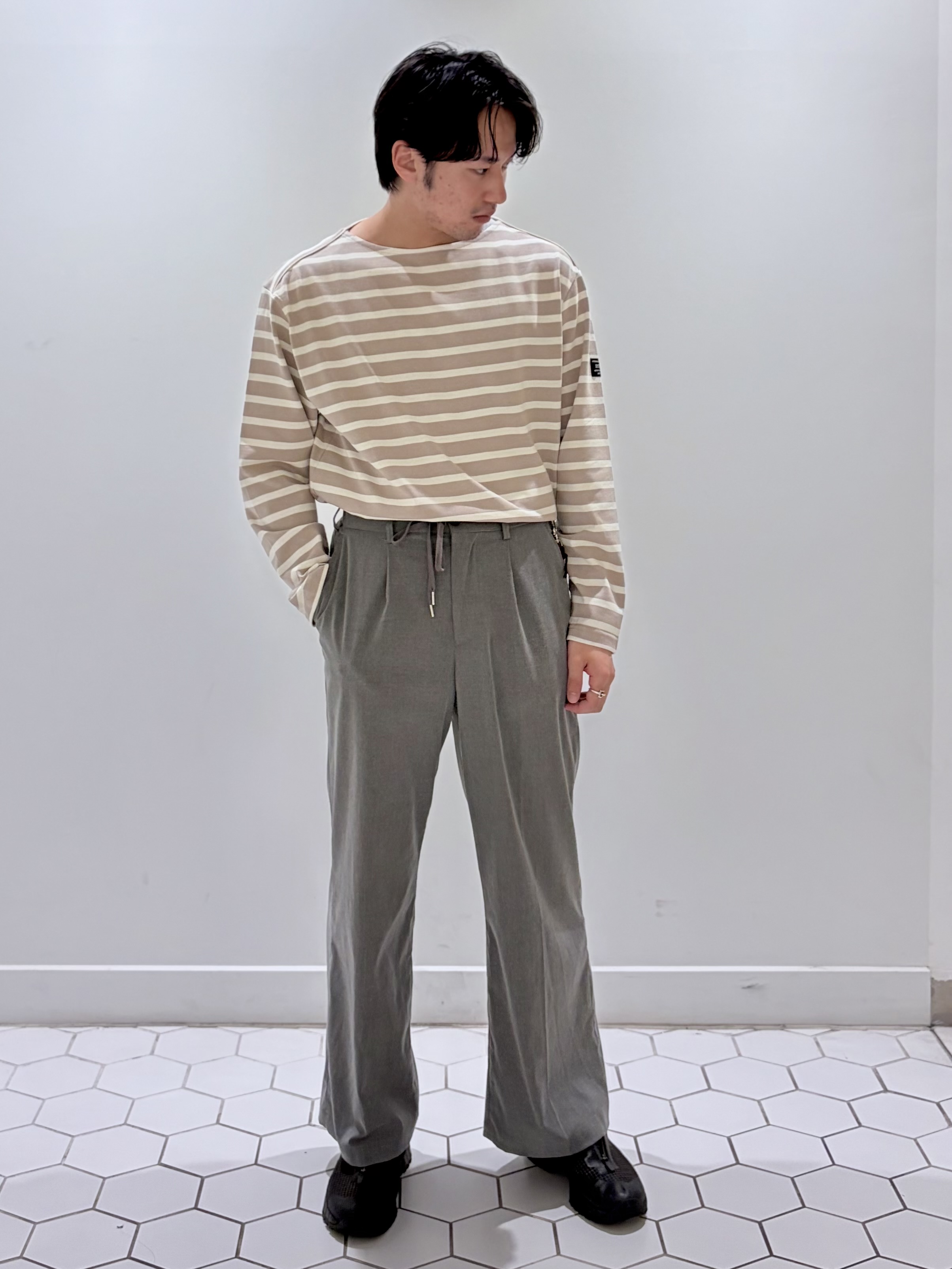 takeruさんの「Dessin｜ボートネック度詰めボーダー」を使ったコーディネート