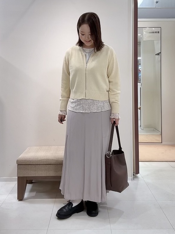 YUIさんの「UNTITLED｜【アンサンブル可/秋羽織り】杢調ジップカーディガン」を使ったコーディネート
