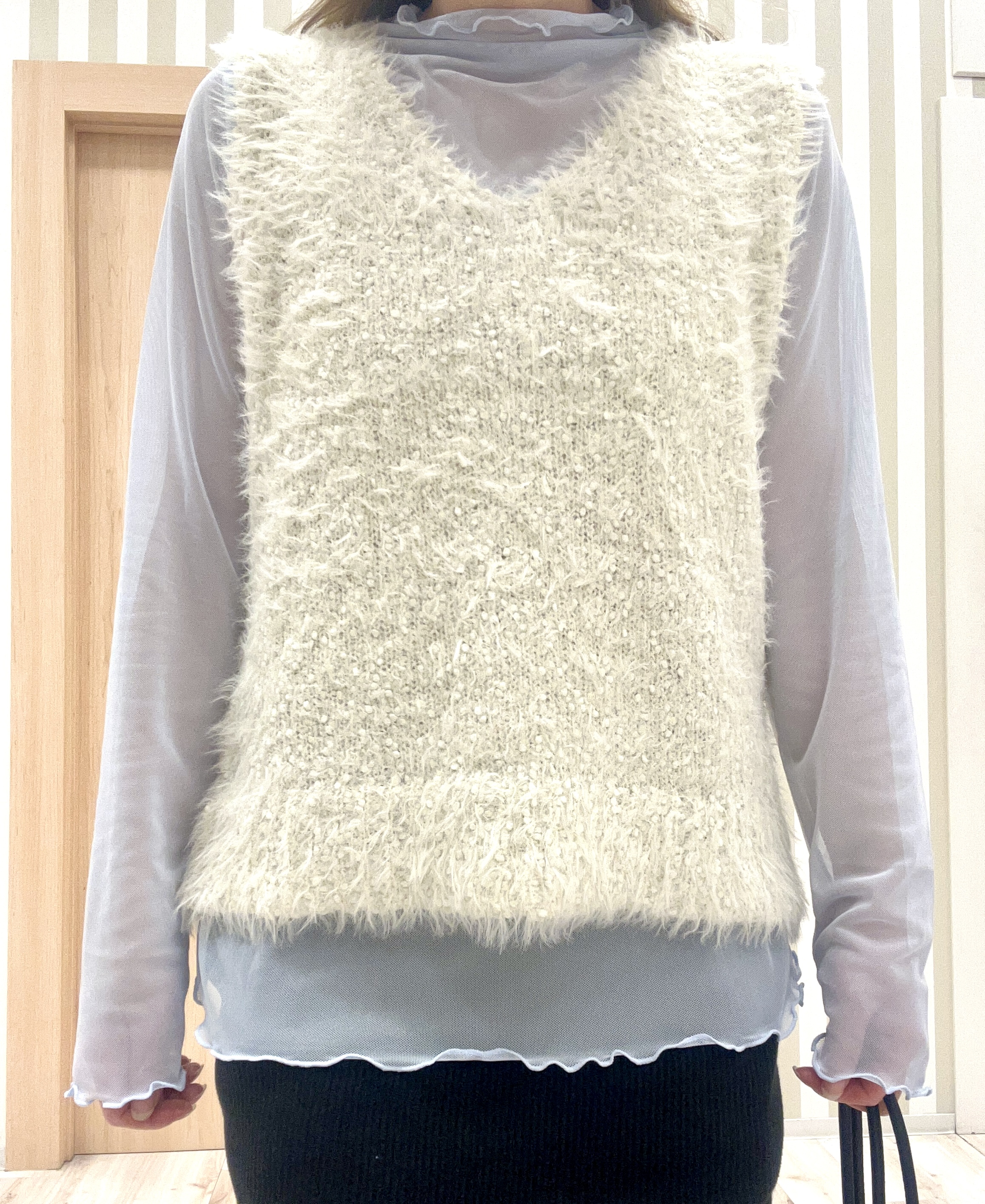 ririさんの「SHOO･LA･RUE｜【S-LL/洗濯機可】コーデにプラスするだけで垢抜ける 柄アソートシアーチュールトップス」を使ったコーディネート