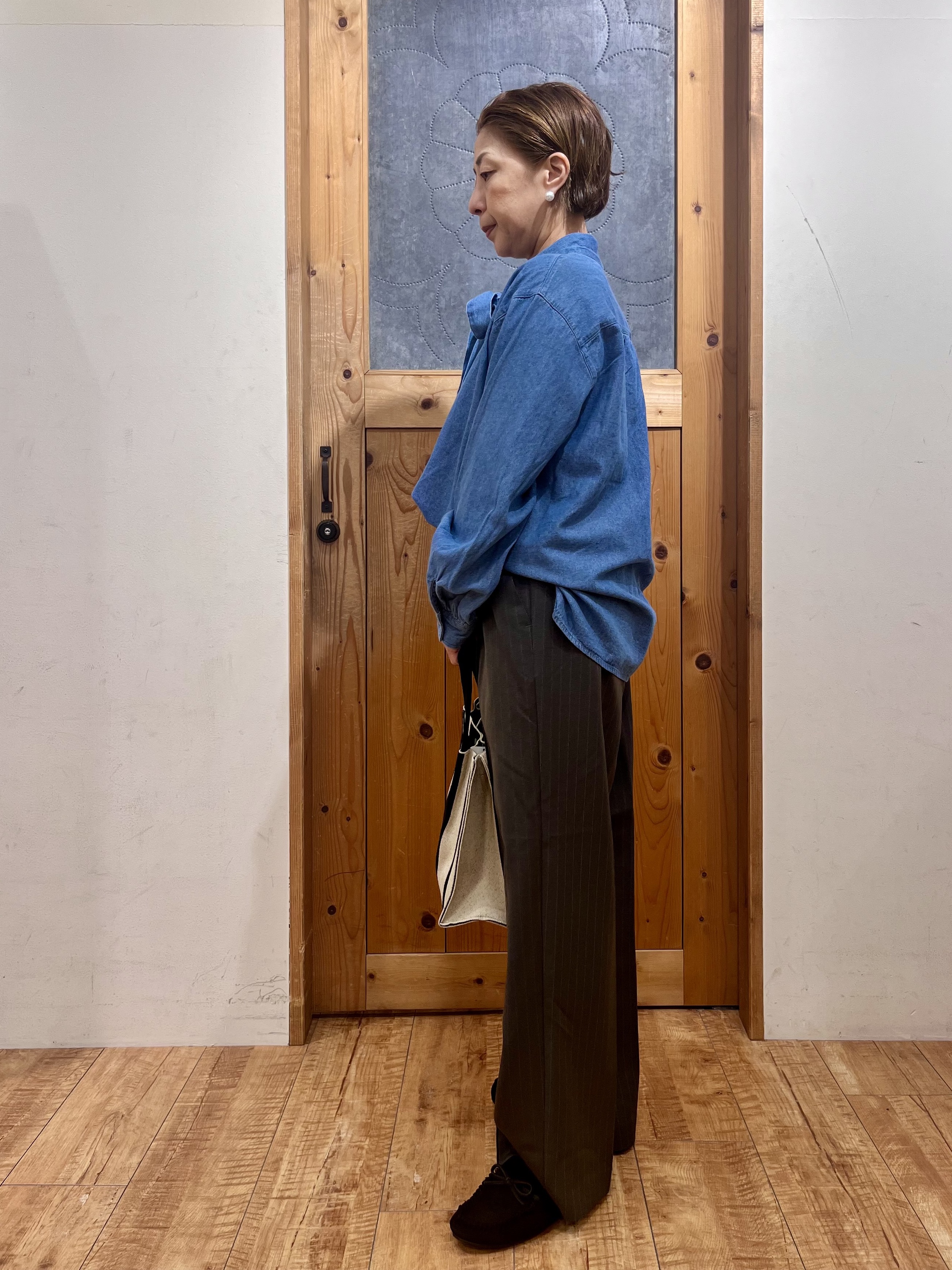 ゆみさんの「SHOO･LA･RUE｜【セットアップ可/洗濯機可】軽やかに羽織れる スポンディッシュ ニットカーディガン」を使ったコーディネート