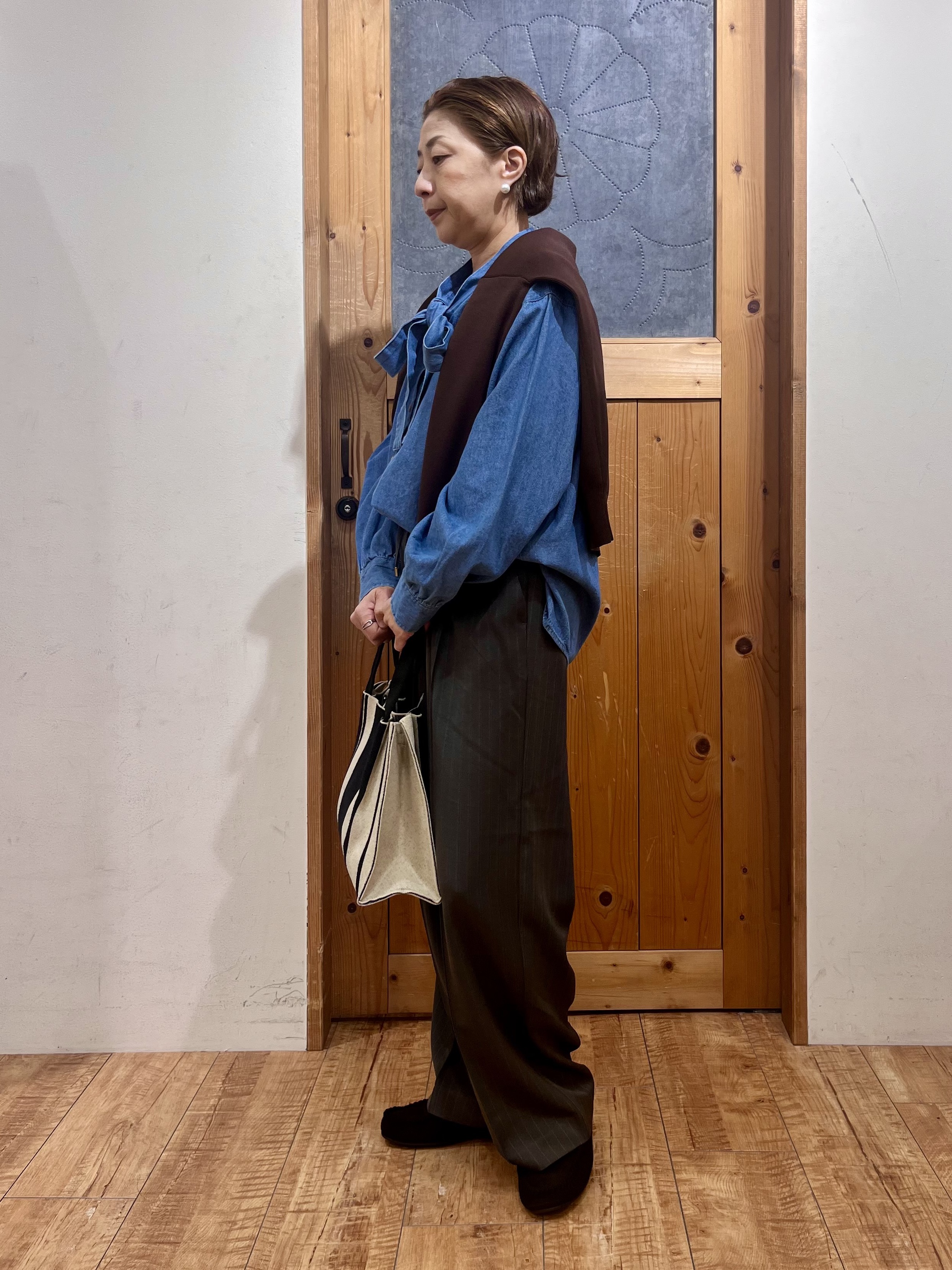 ゆみさんの「SHOO･LA･RUE｜【セットアップ可/洗濯機可】軽やかに羽織れる スポンディッシュ ニットカーディガン」を使ったコーディネート