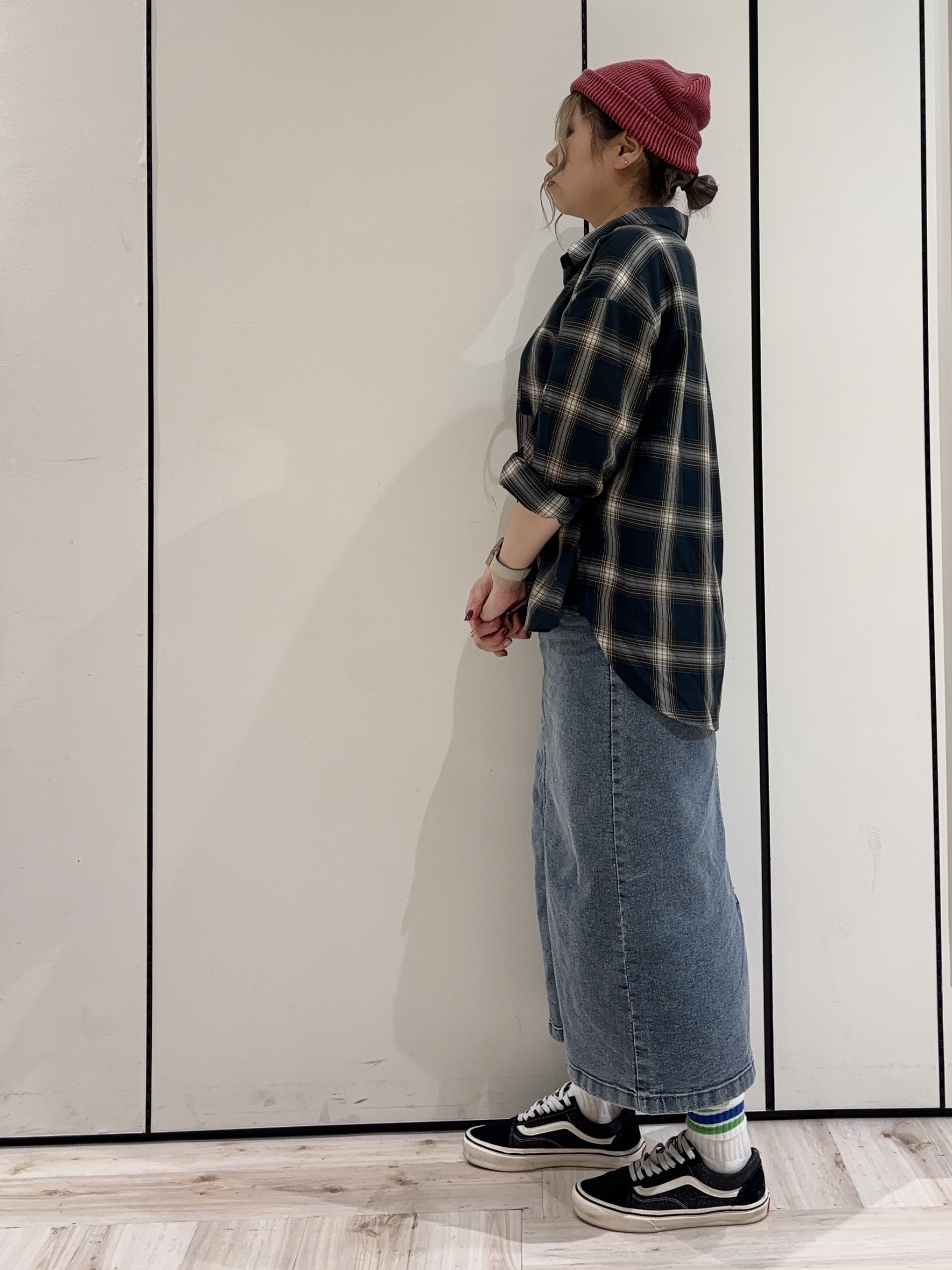 加藤春菜さんの「SHOO･LA･RUE｜【洗濯後しわになりにくい/S-LL】気分で選ぶ 大人のデイリー使いに ベーシックシャツ」を使ったコーディネート
