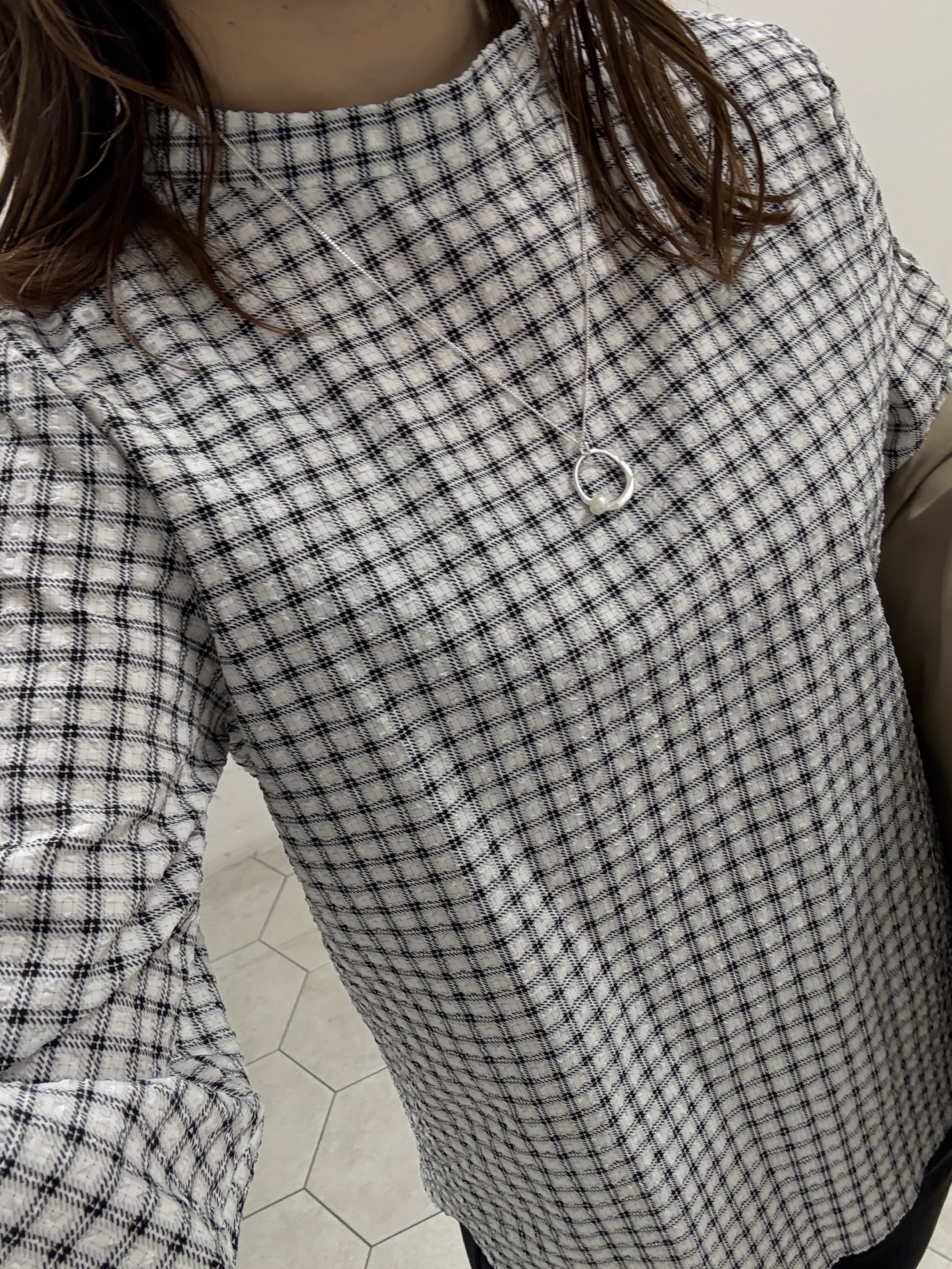 kahoさんの「INDIVI｜【初秋にピッタリ！／洗える】凹凸素材ミニスタンドトップス」を使ったコーディネート