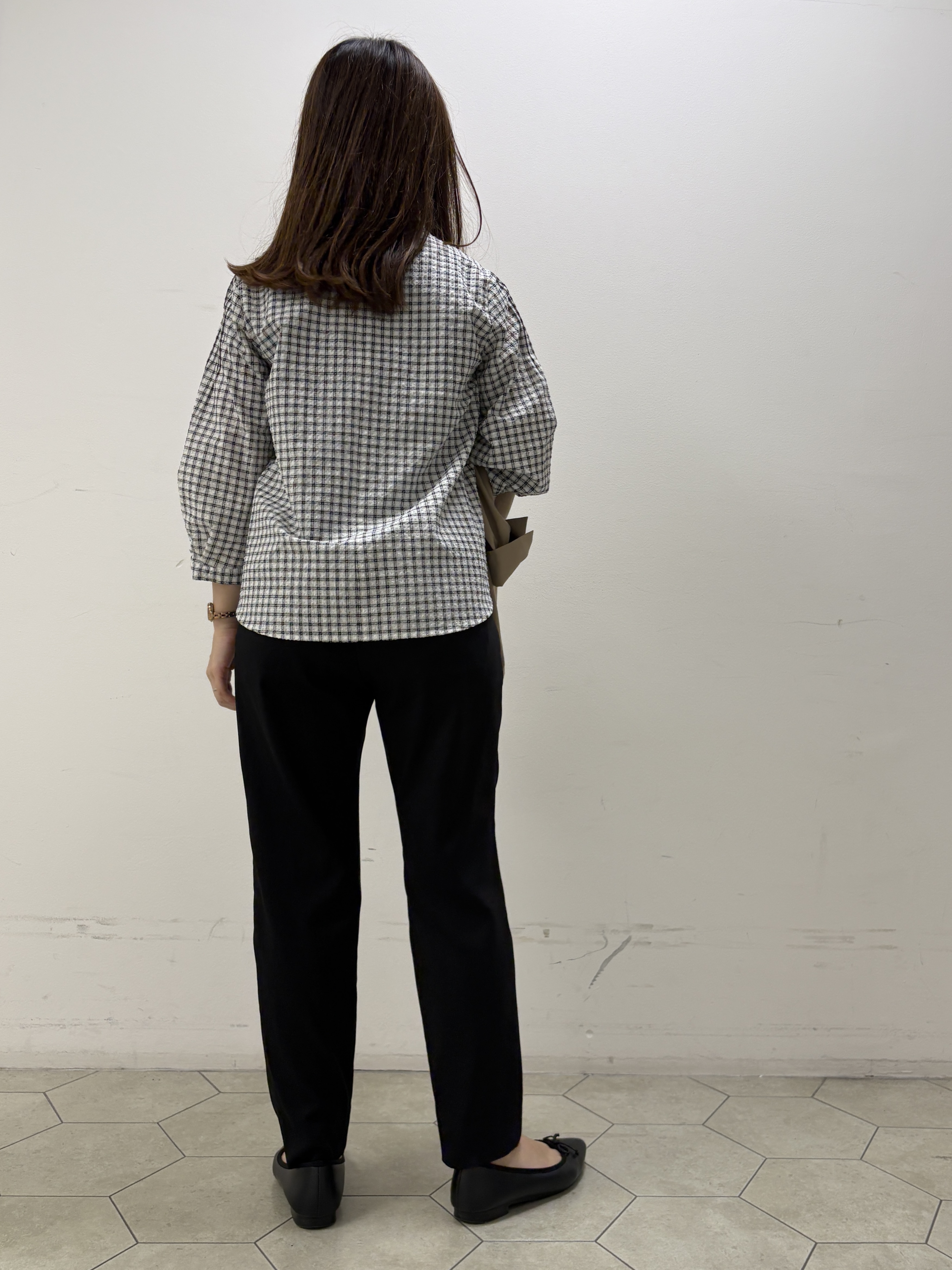 kahoさんの「INDIVI｜【初秋にピッタリ！／洗える】凹凸素材ミニスタンドトップス」を使ったコーディネート
